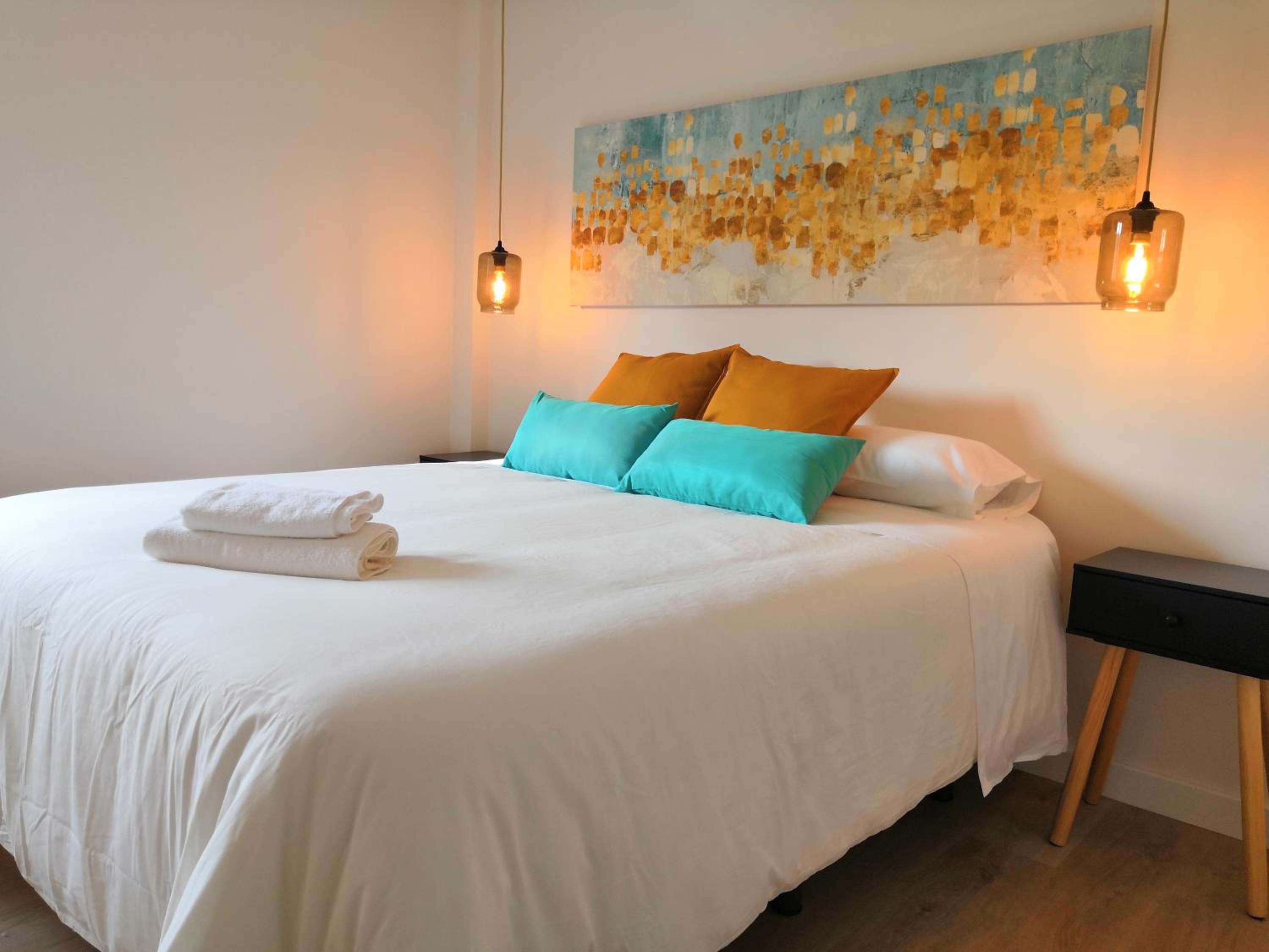 Three-Bedroom Apartment - Photo 6