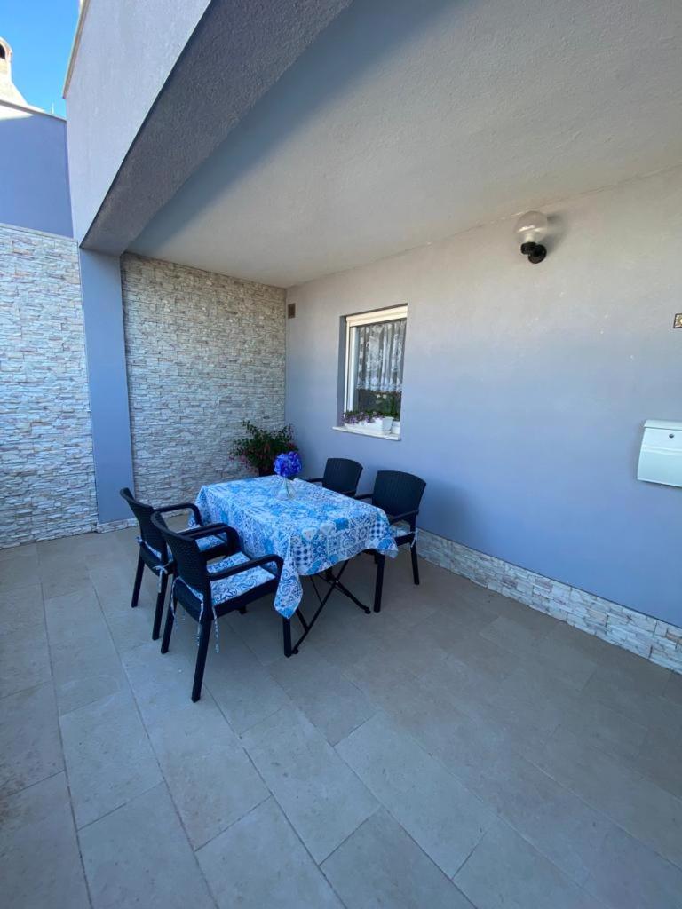 Villa with Private Pool photo 3