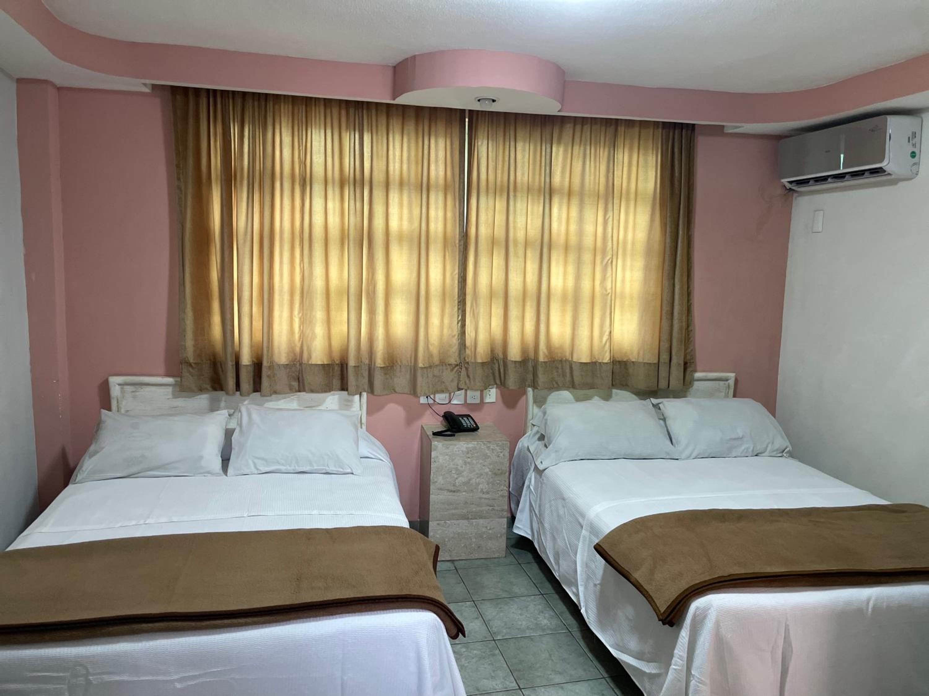 Twin Room photo 1