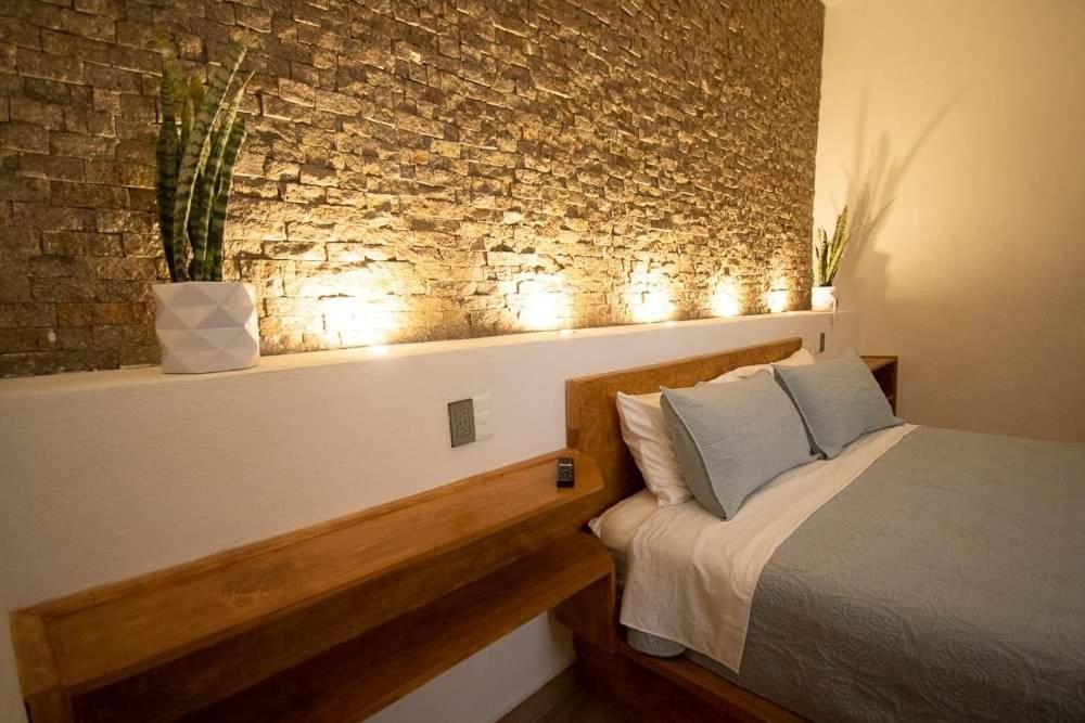 Standard King Room - Photo 1