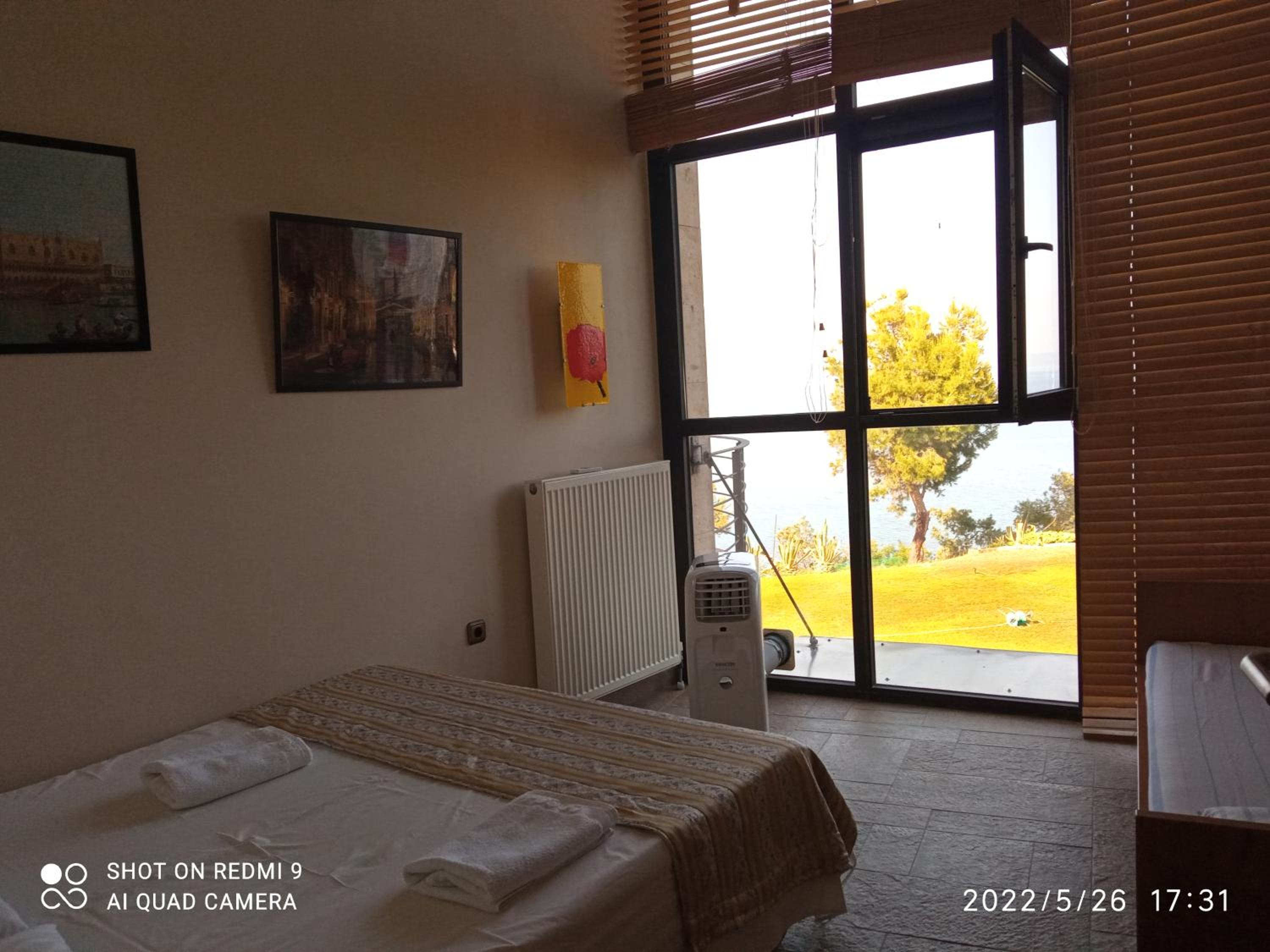 Three-Bedroom Villa photo 1