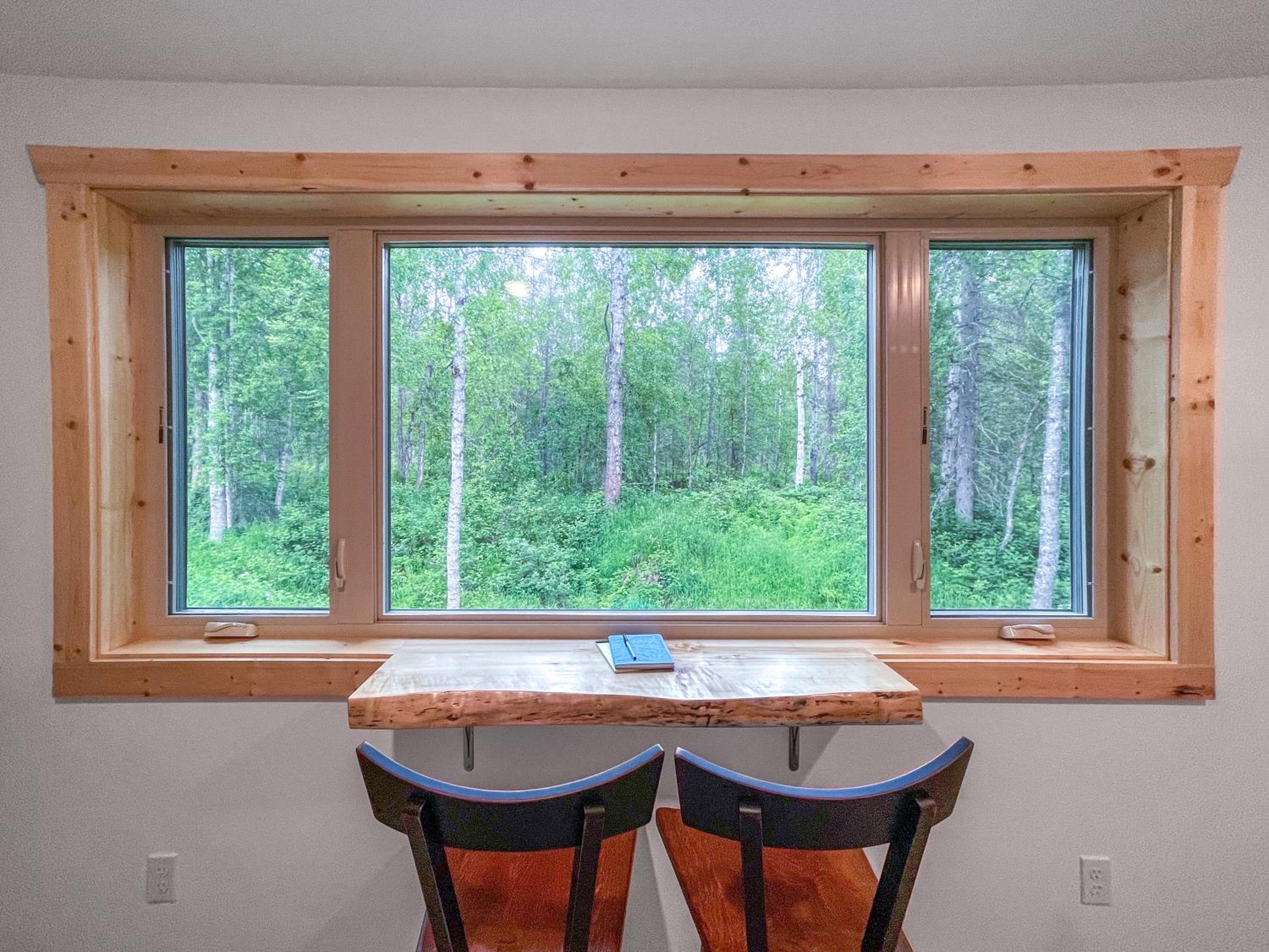 King Suite with Balcony photo 3