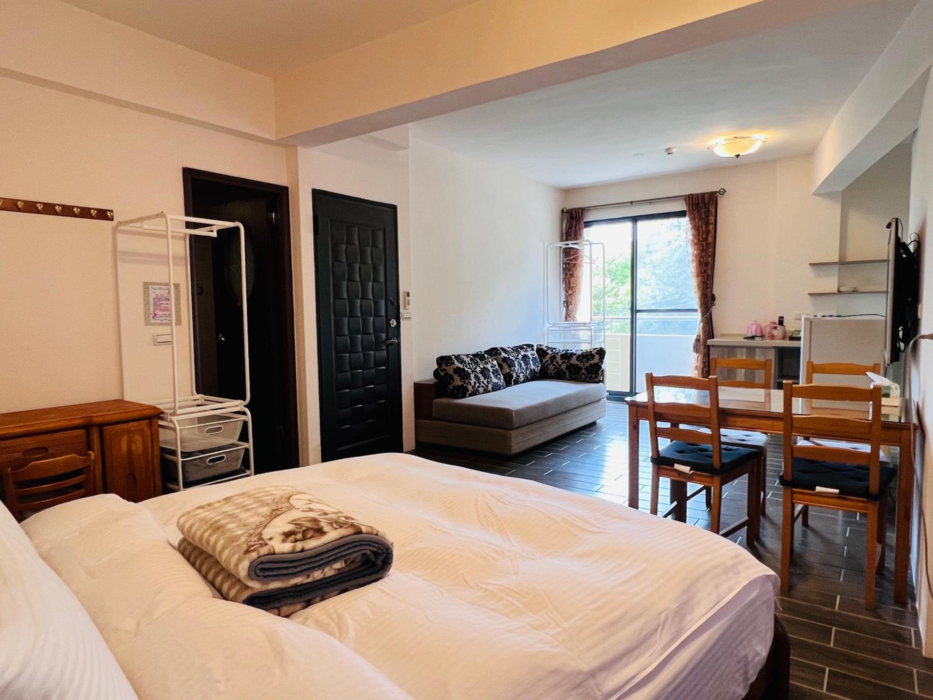 Quadruple Room with Mountain View photo 1
