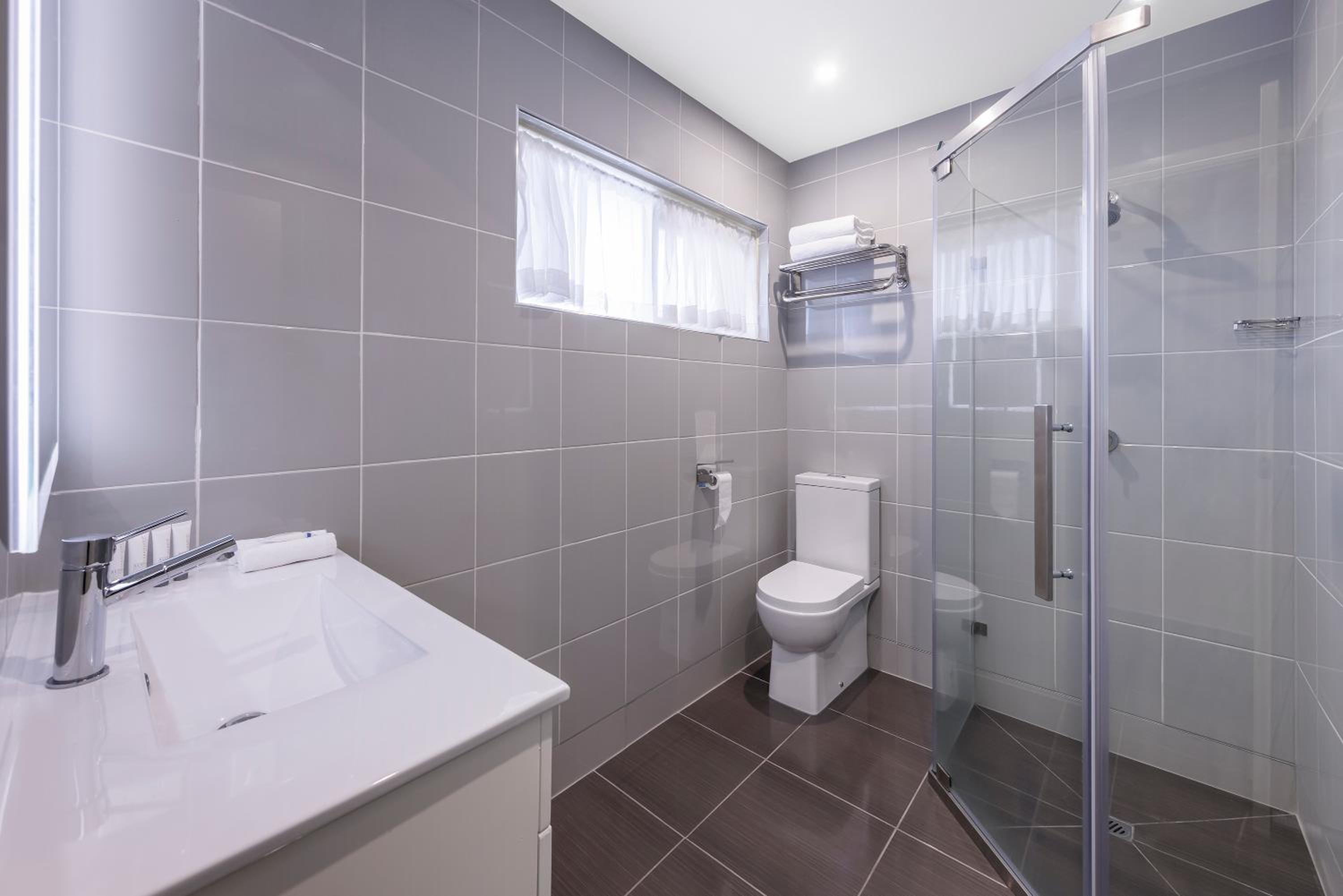 Executive Twin Room (Located Upstairs) - Photo 5