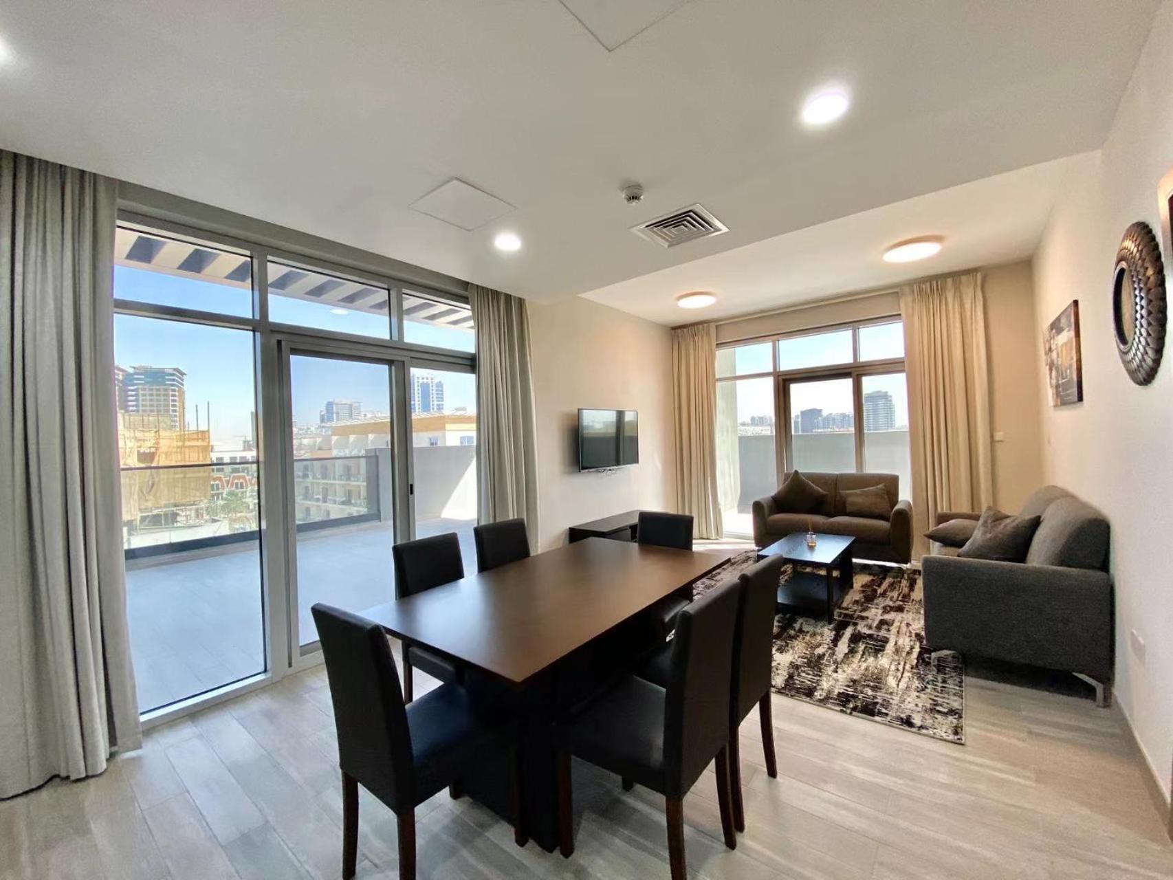 Deluxe Family Suite photo 2