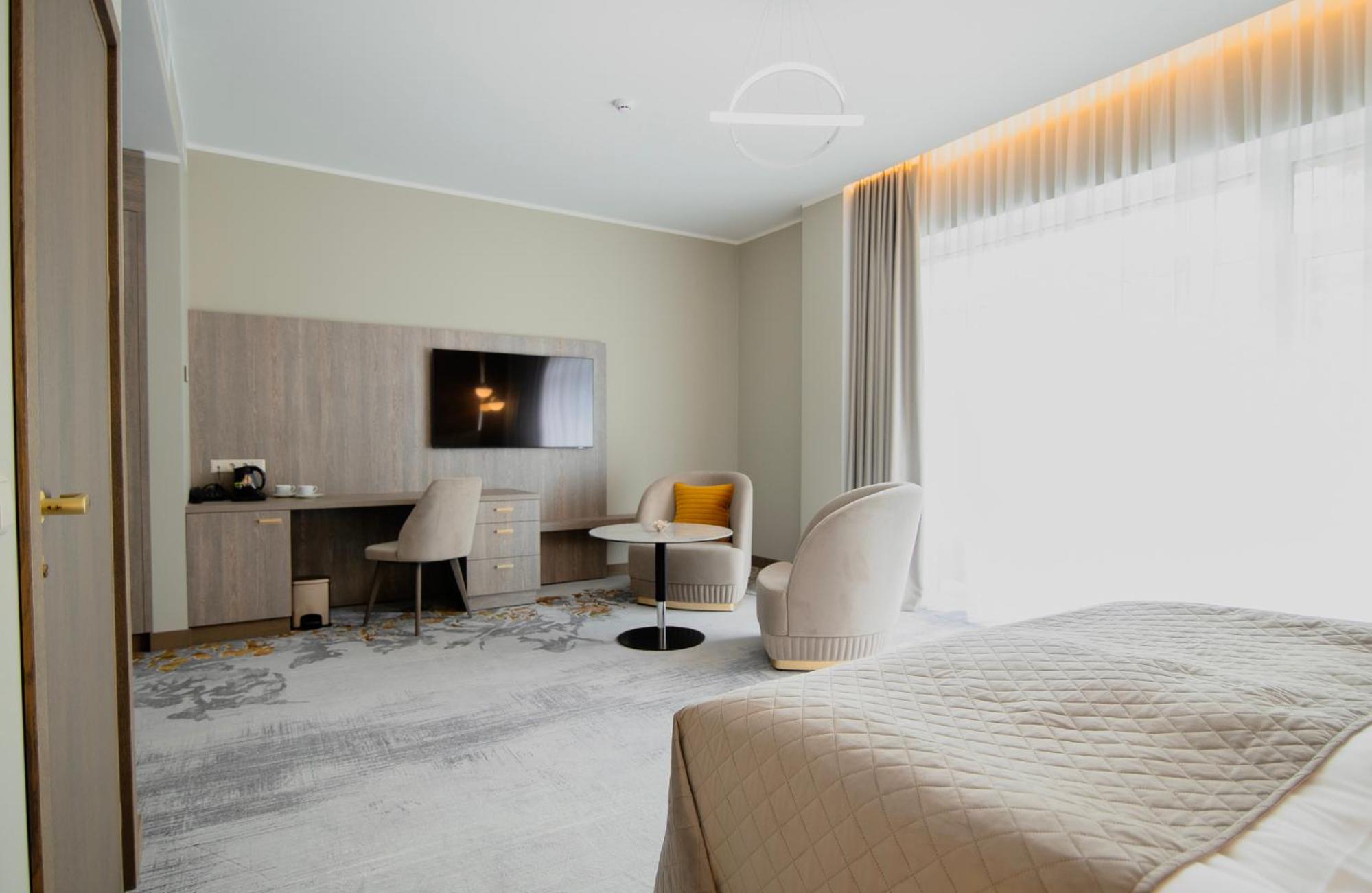 Superior Double or Twin Room with Treatment Package "Individual“