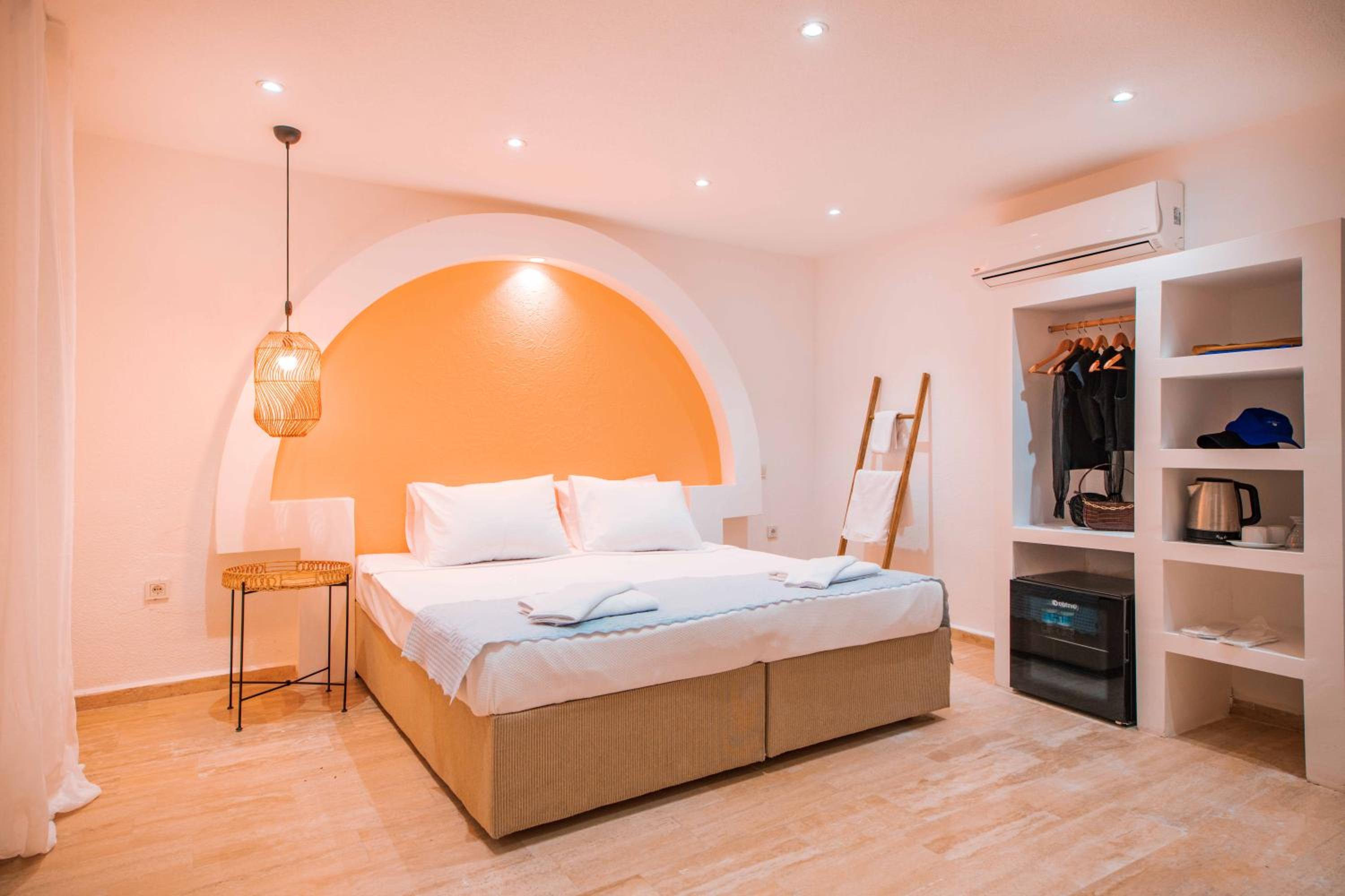 Standard Double Room photo 2