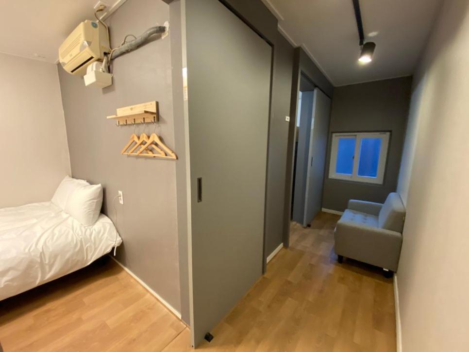 Two-Bedroom Suite - Photo 13