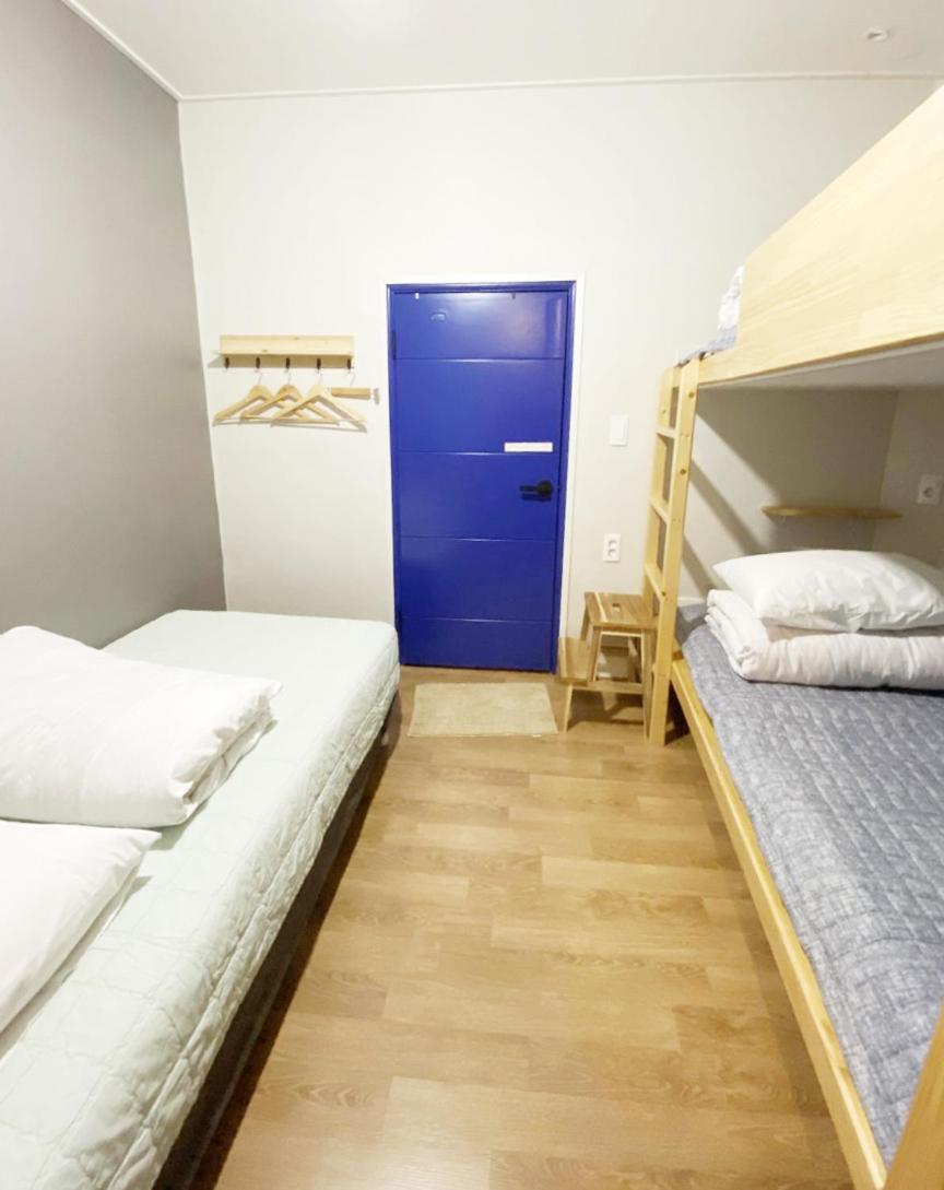Two-Bedroom Suite - Photo 18