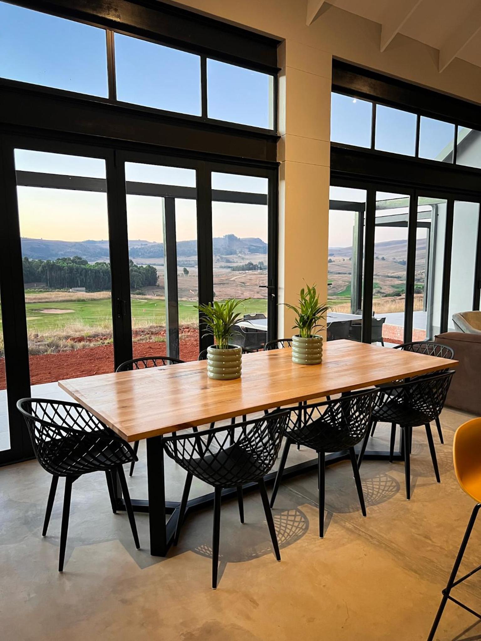 Four-Bedroom House - Photo 13