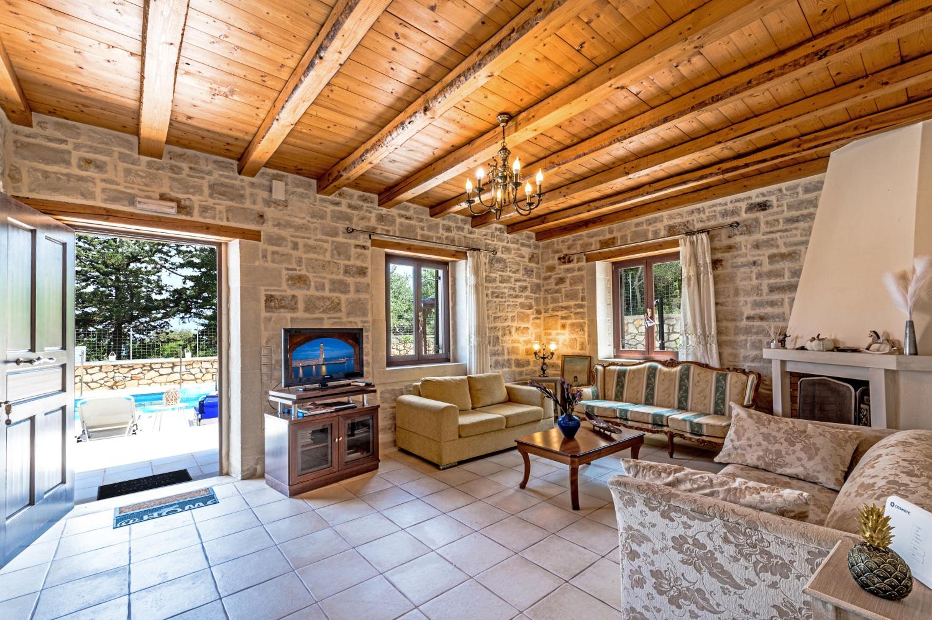 Villa With Private Pool photo 2