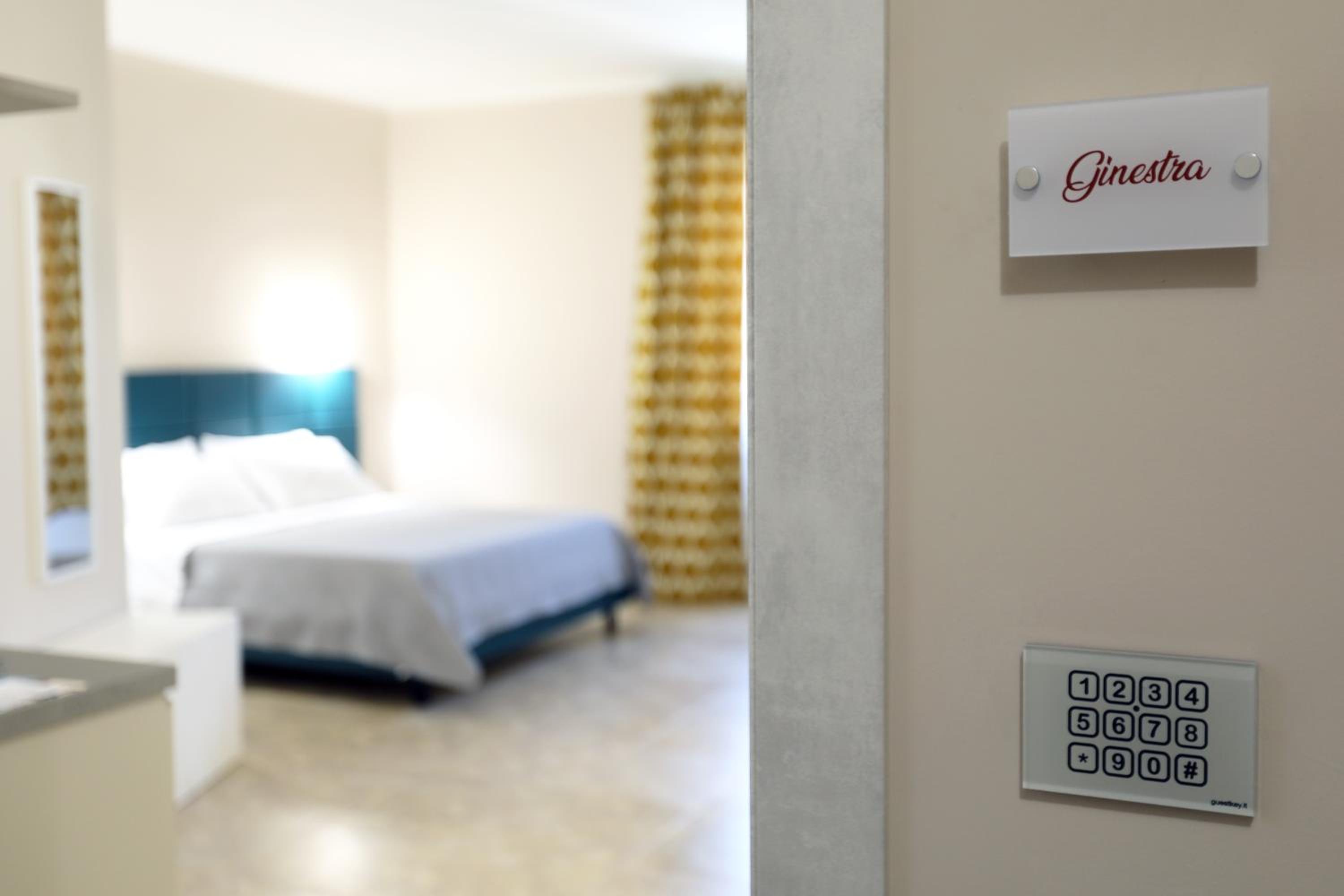 Superior Queen Room