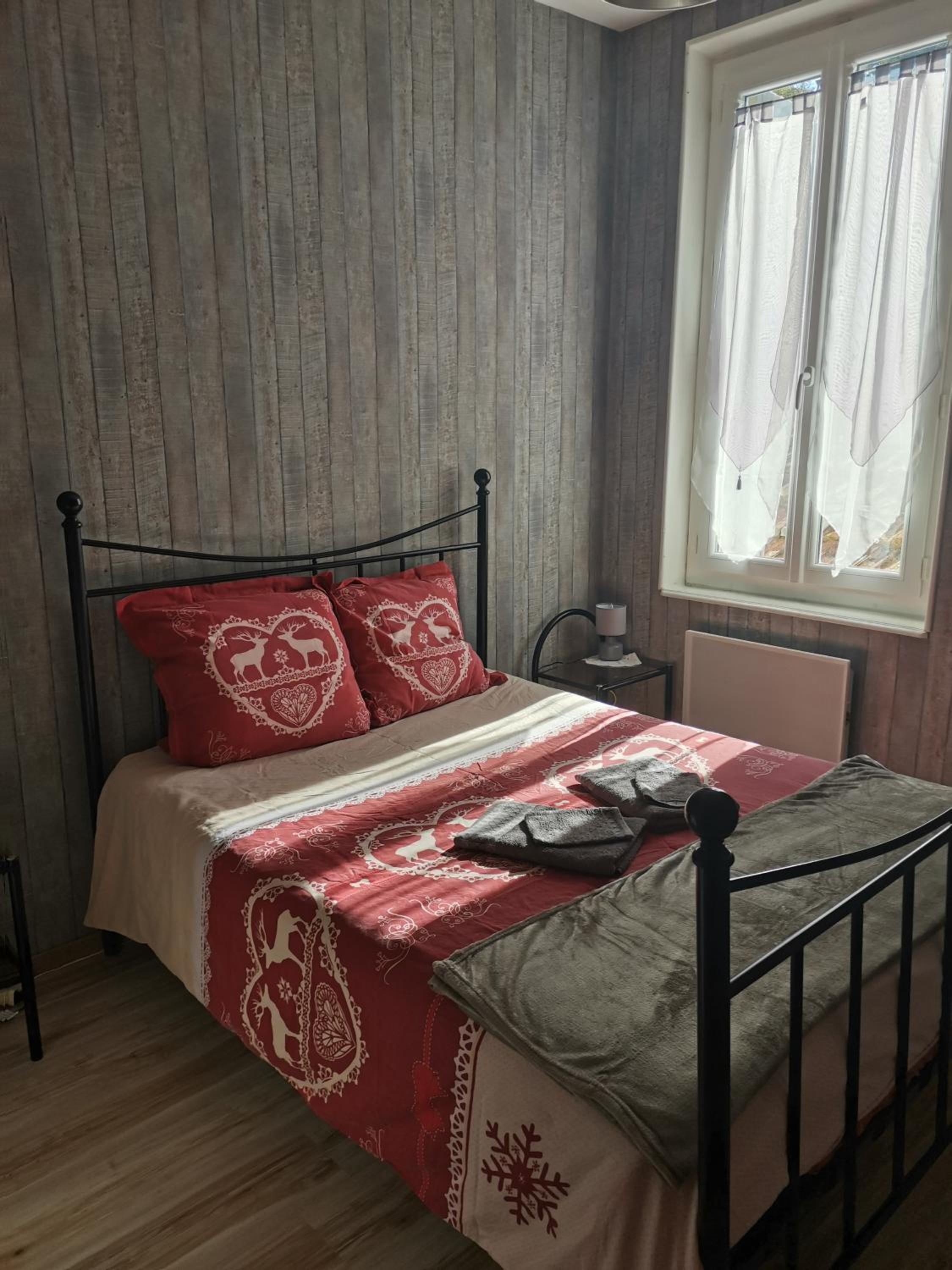 Double Room with Mountain View - Photo 4