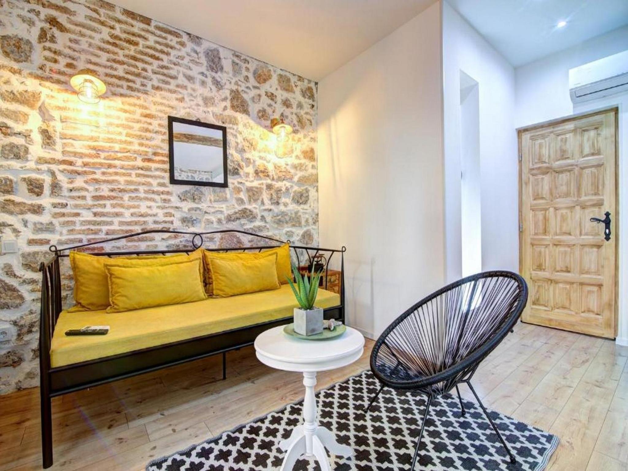 Deluxe Apartment - Photo 1