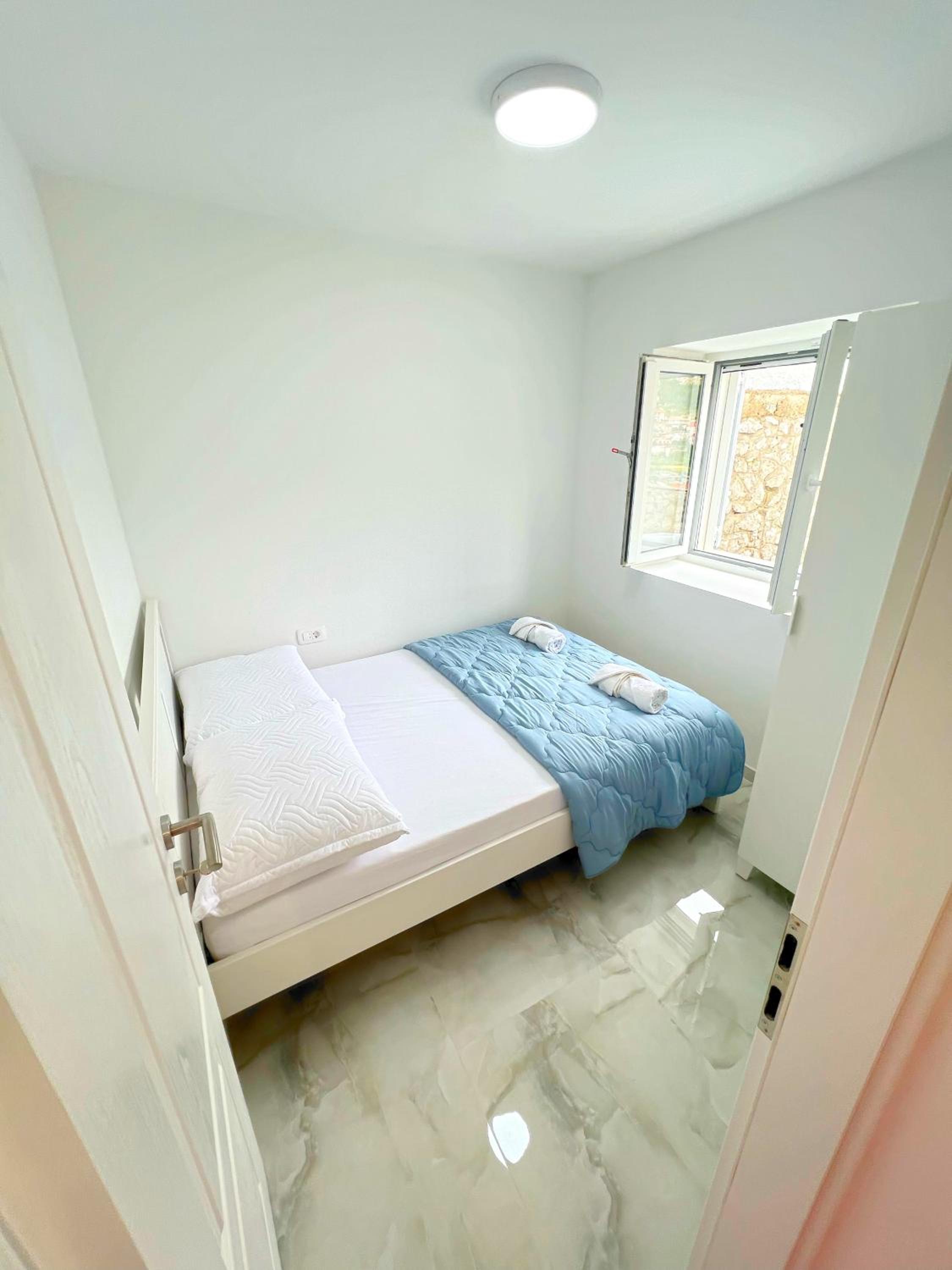 Two-Bedroom Apartment - Photo 1