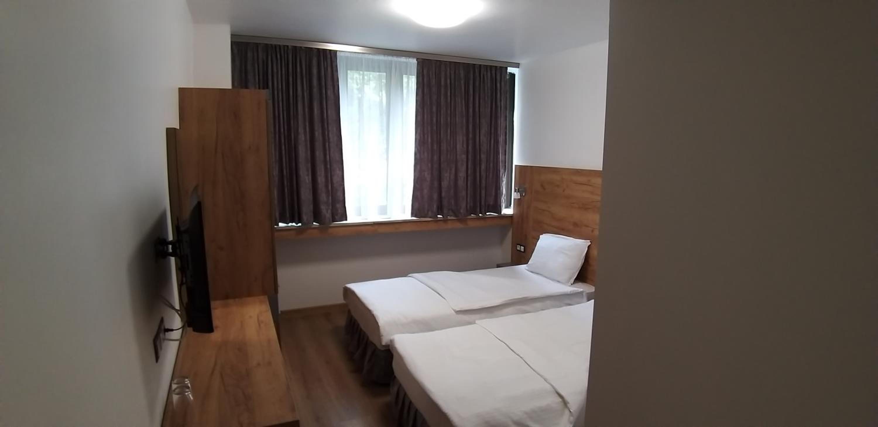 Deluxe Double or Twin Room - Photo 1
