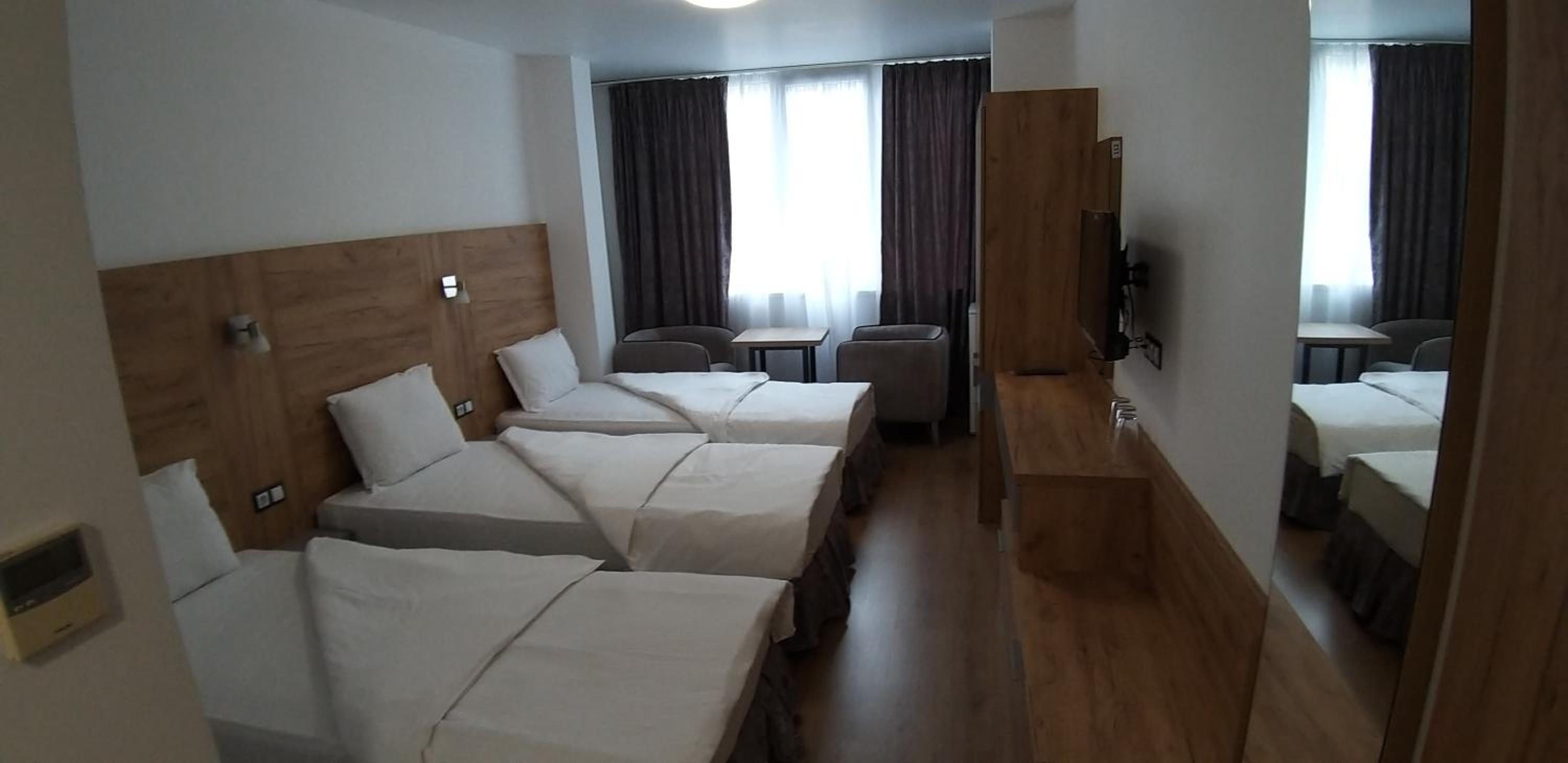 Comfort Triple Room - Photo 11