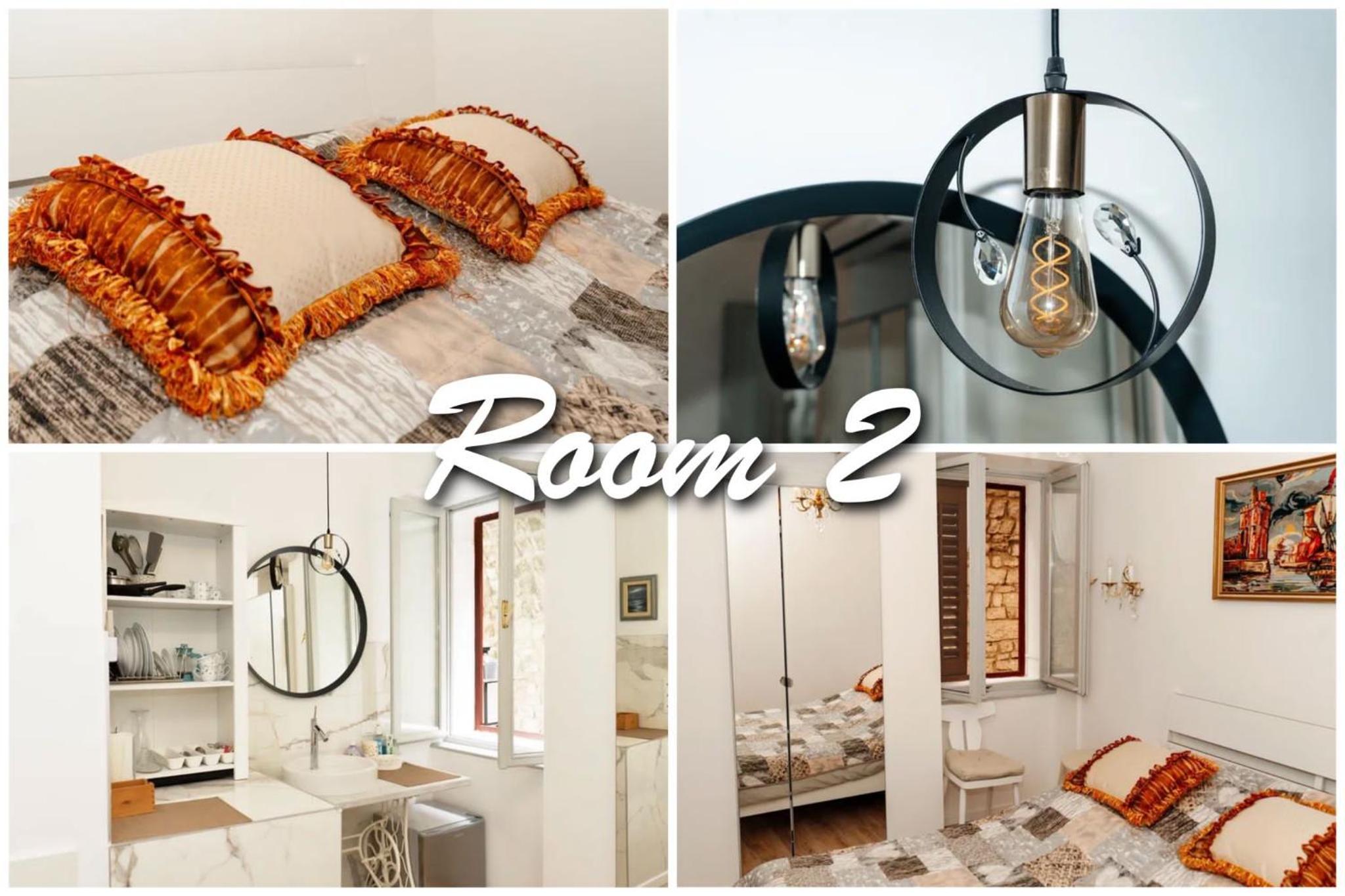 Small Double Room - Photo 3