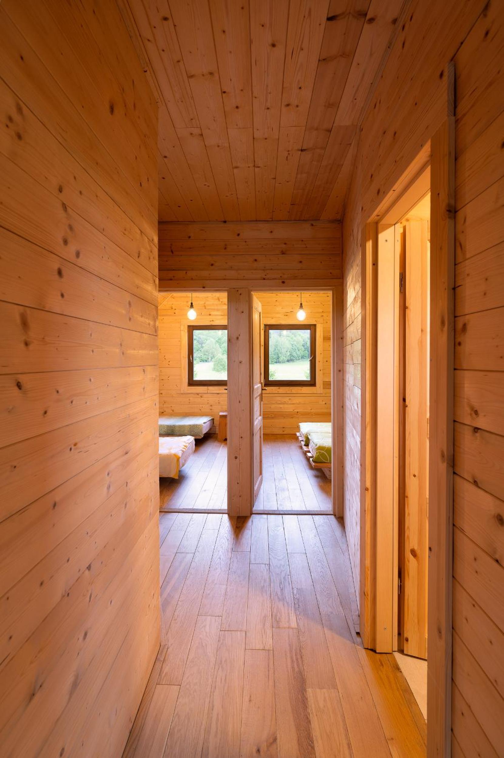 Superior Chalet photo 2