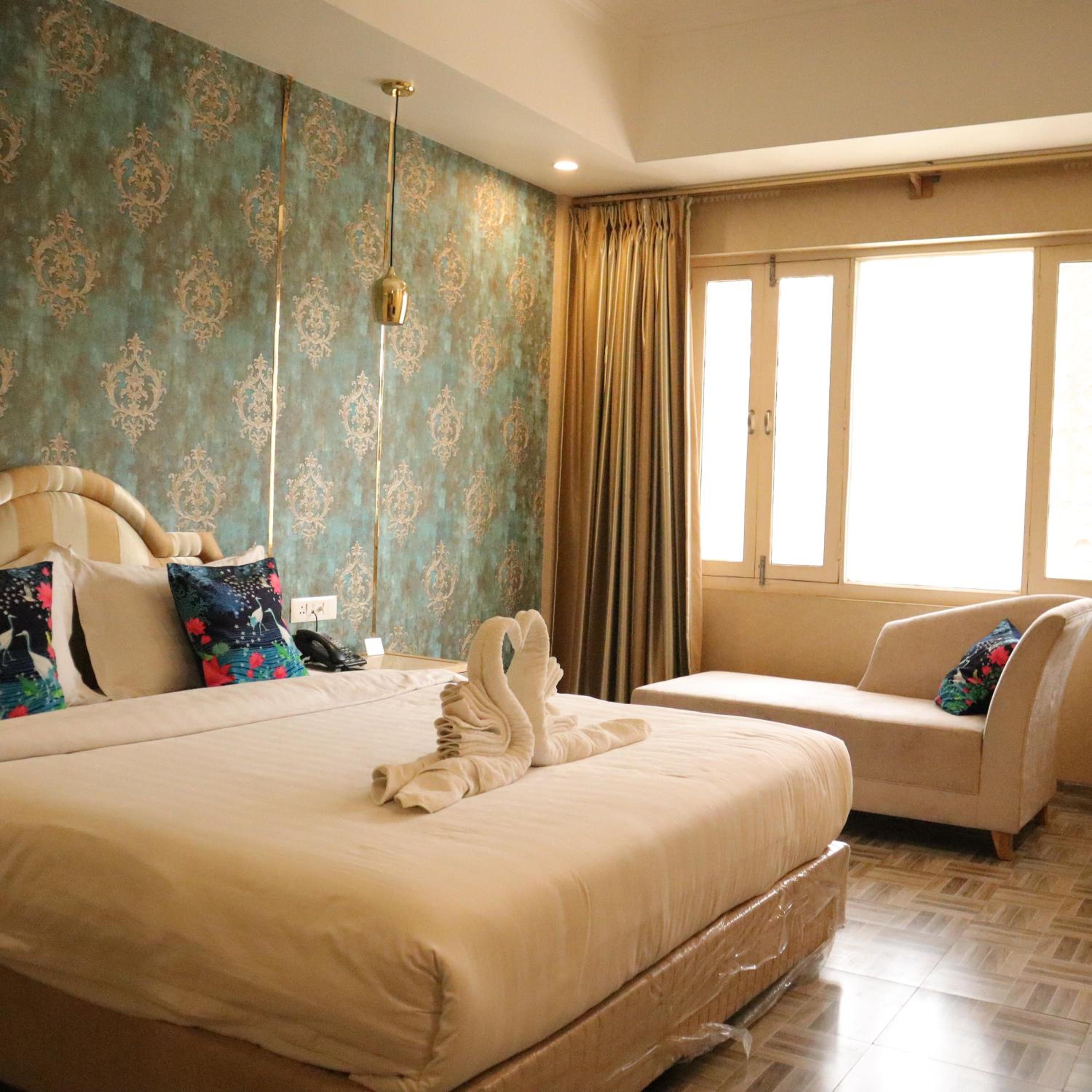 Deluxe Double Room - Photo 1