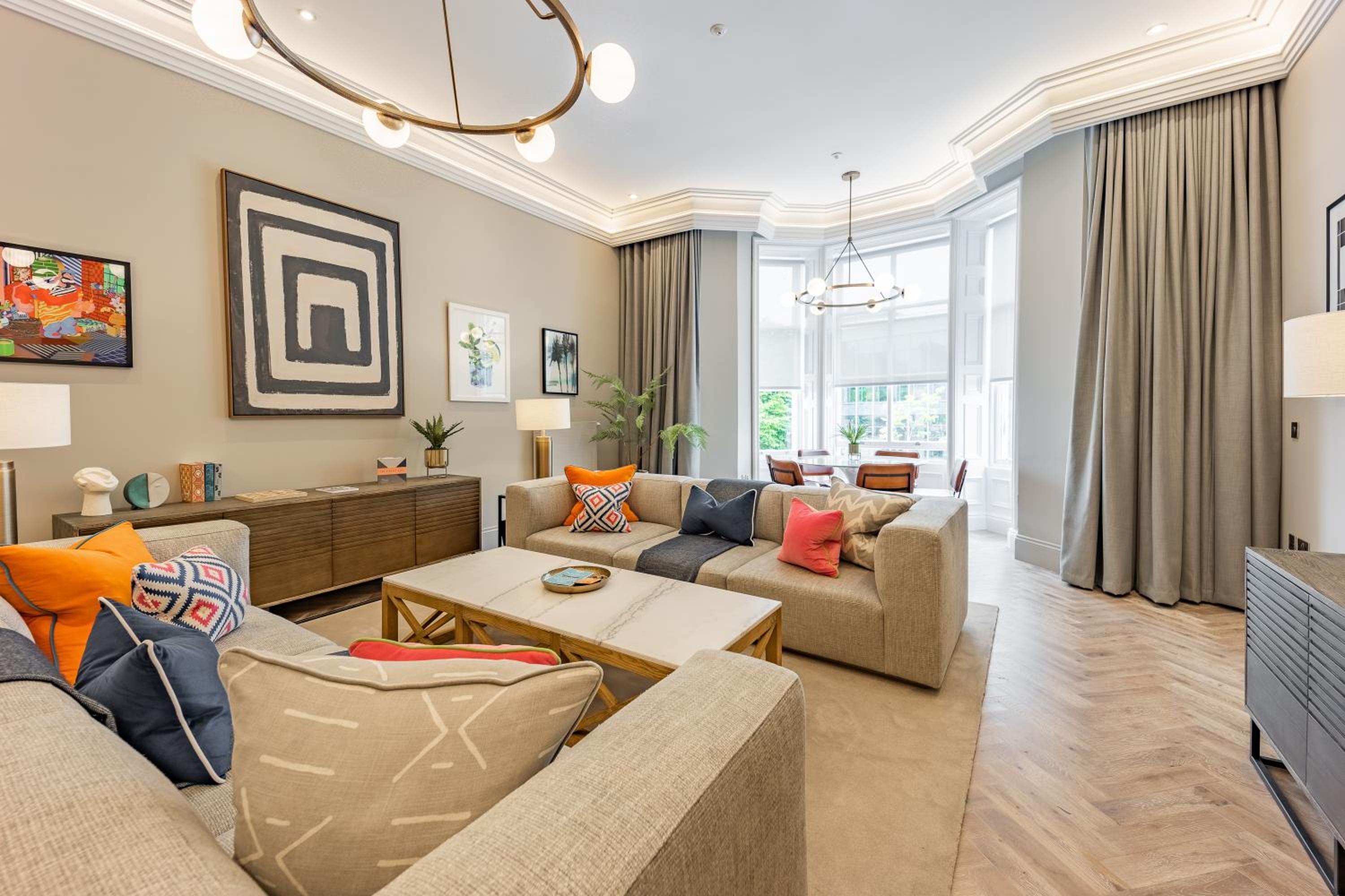 Deluxe 2 Bedroom Apartment