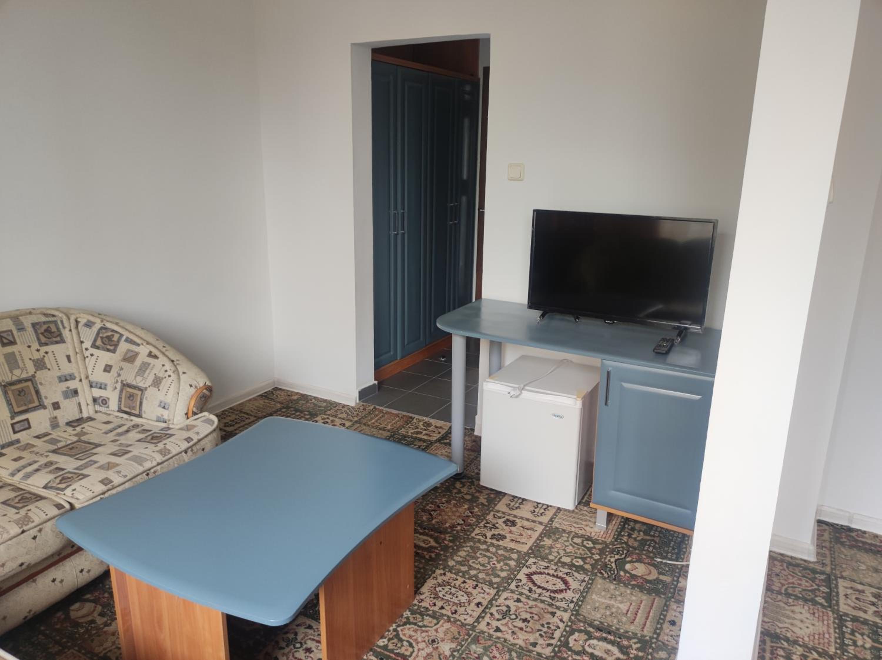 Deluxe Double Room With Bath photo 2
