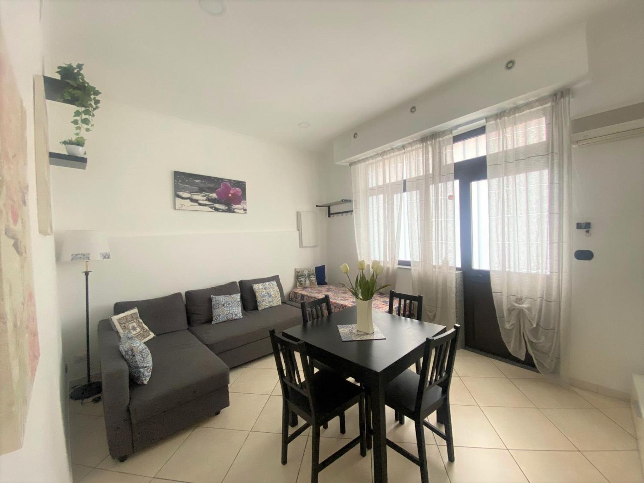 Apartment - Photo 8