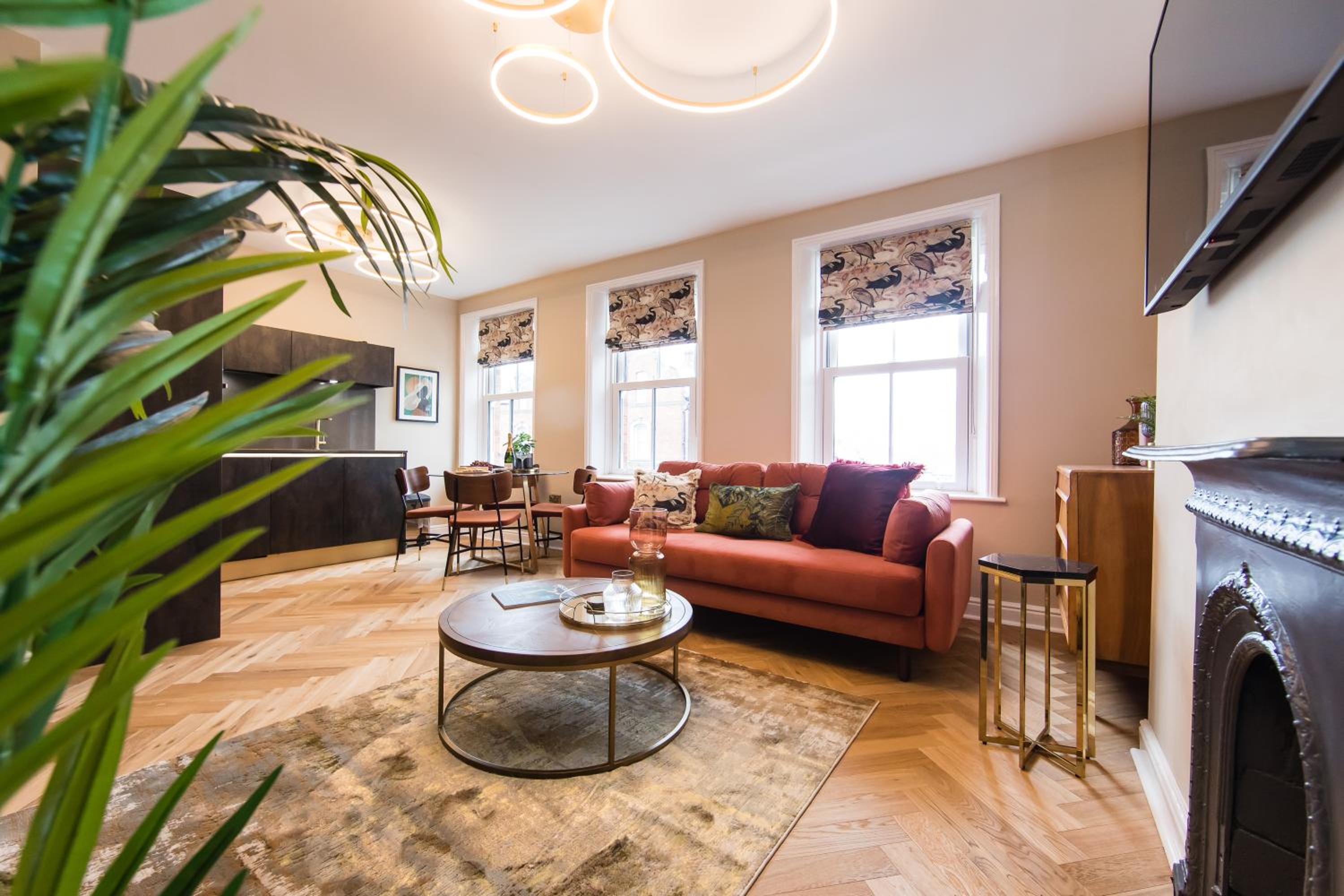 One-Bedroom Apartment