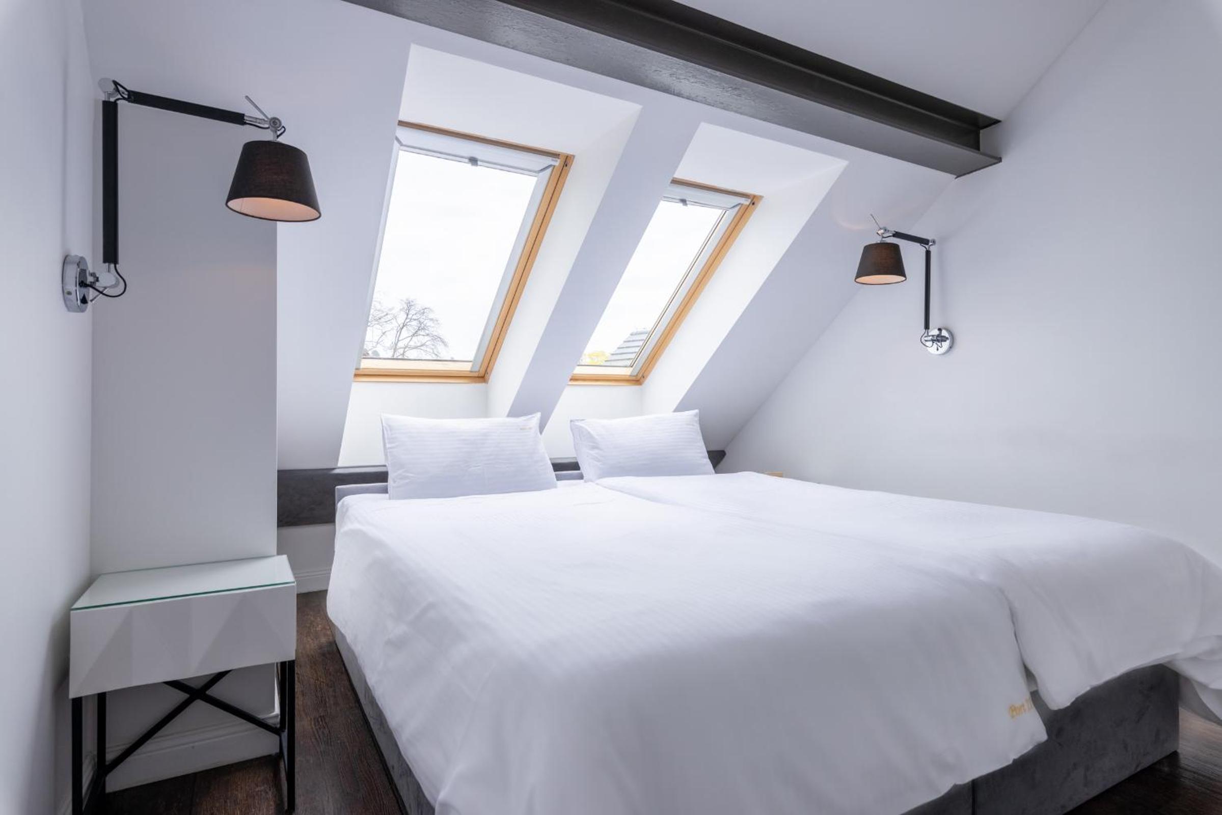 Deluxe Triple Room With Mezzanine photo 3