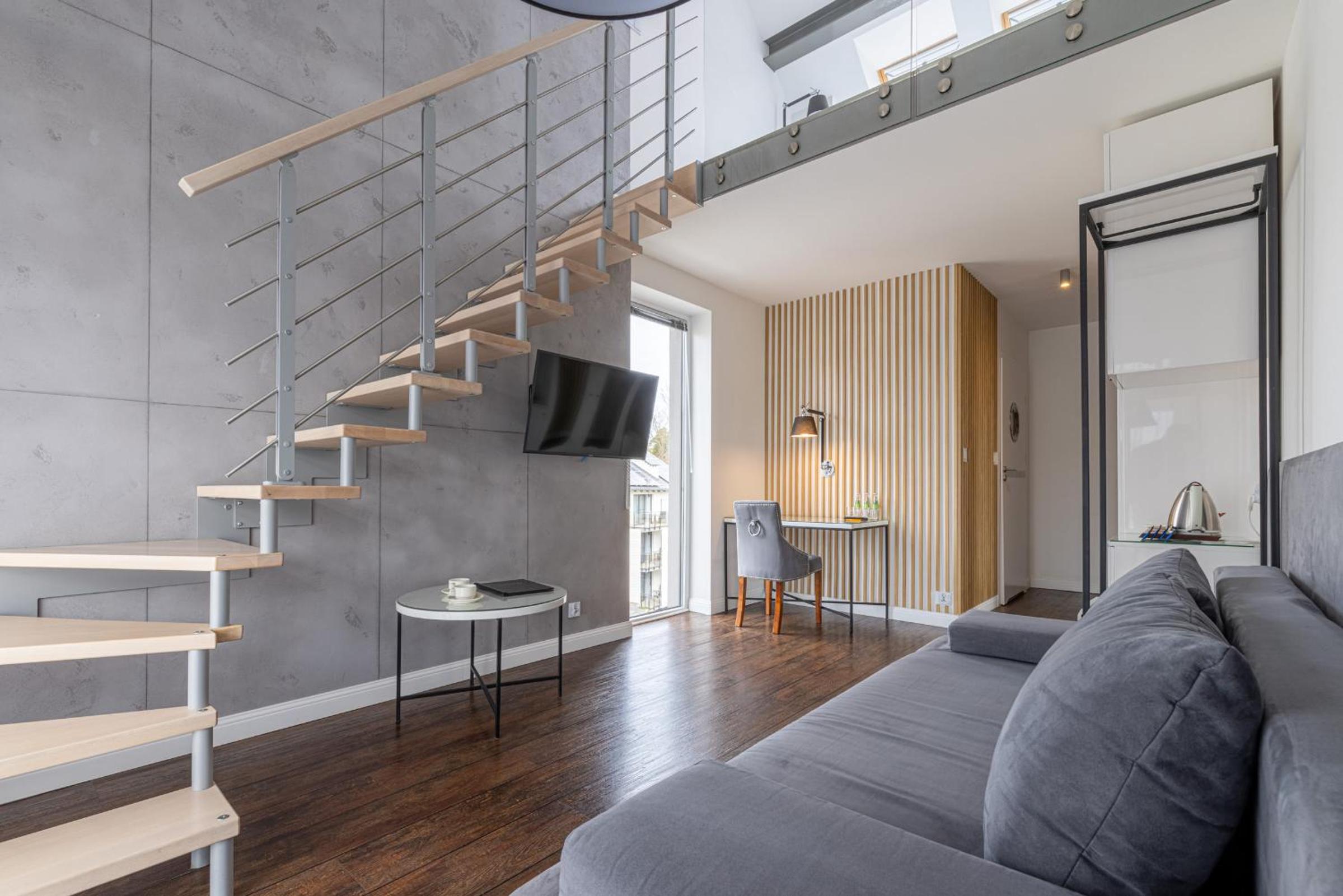 Deluxe Triple Room With Mezzanine photo 1
