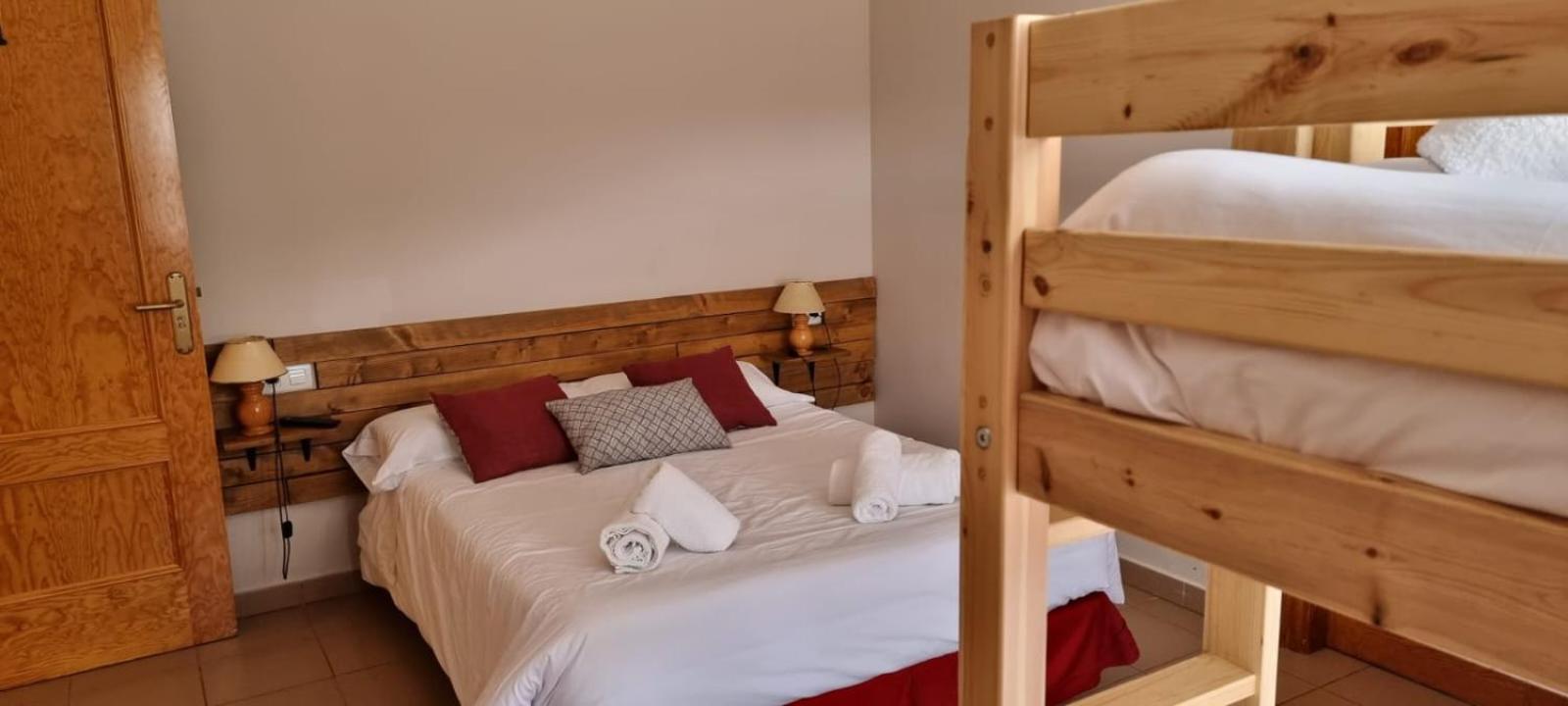 Quadruple Room With Mountain View photo 2