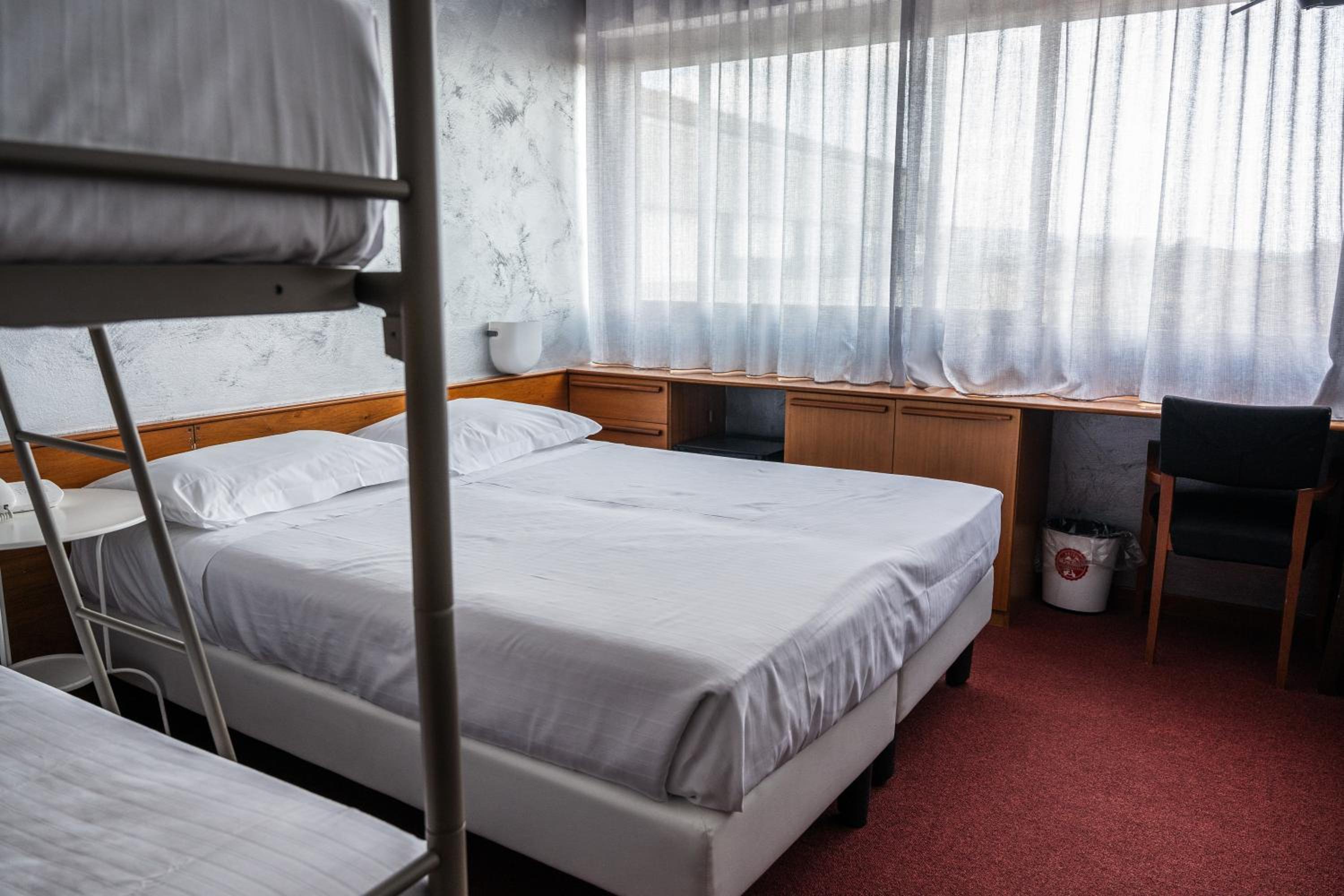 Classic Quadruple Room