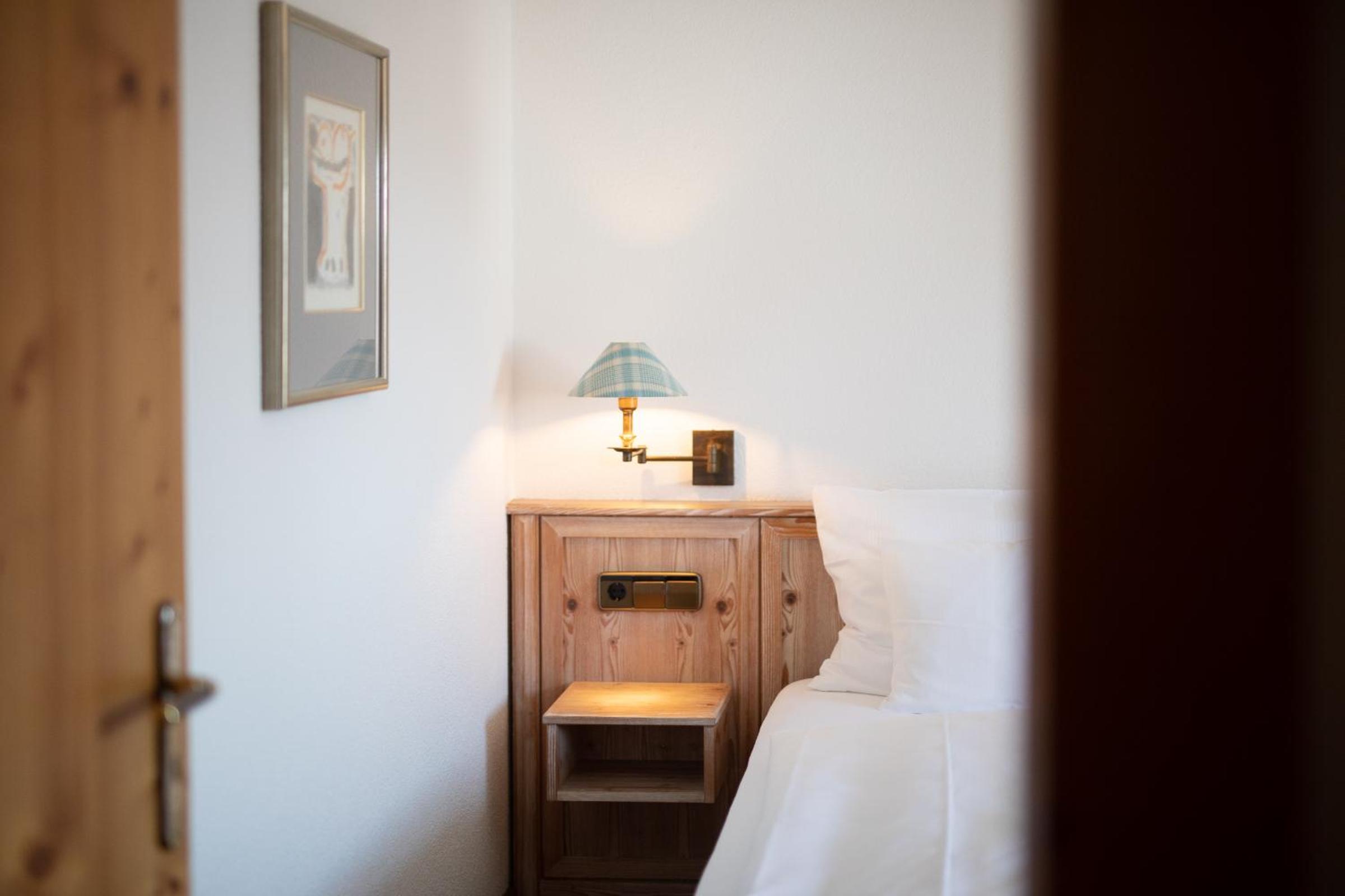 Deluxe Junior Suite photo 2