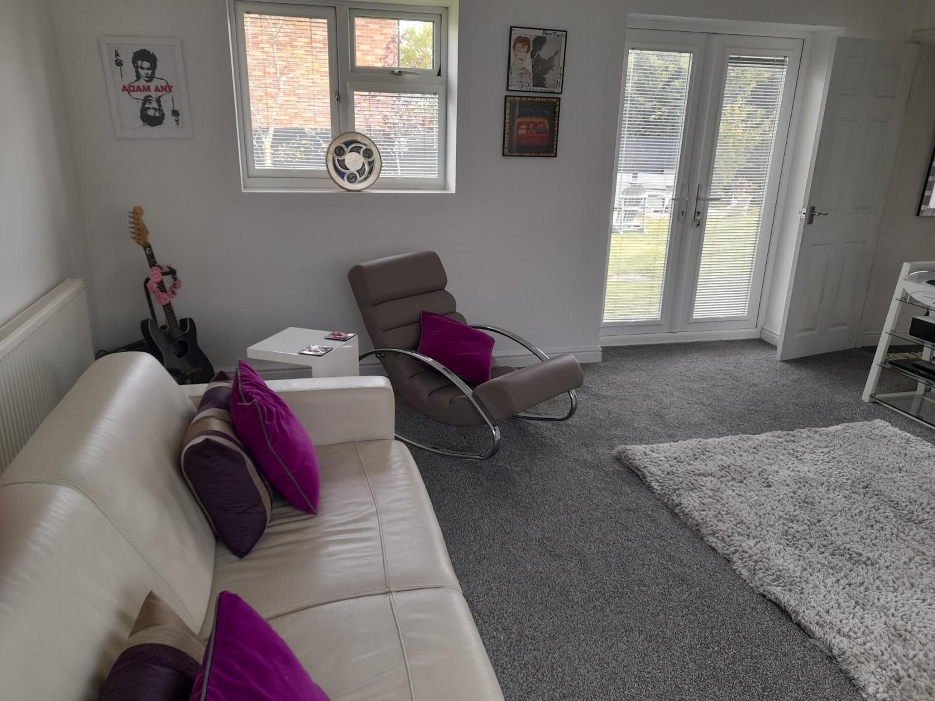 Double Room - Photo 4