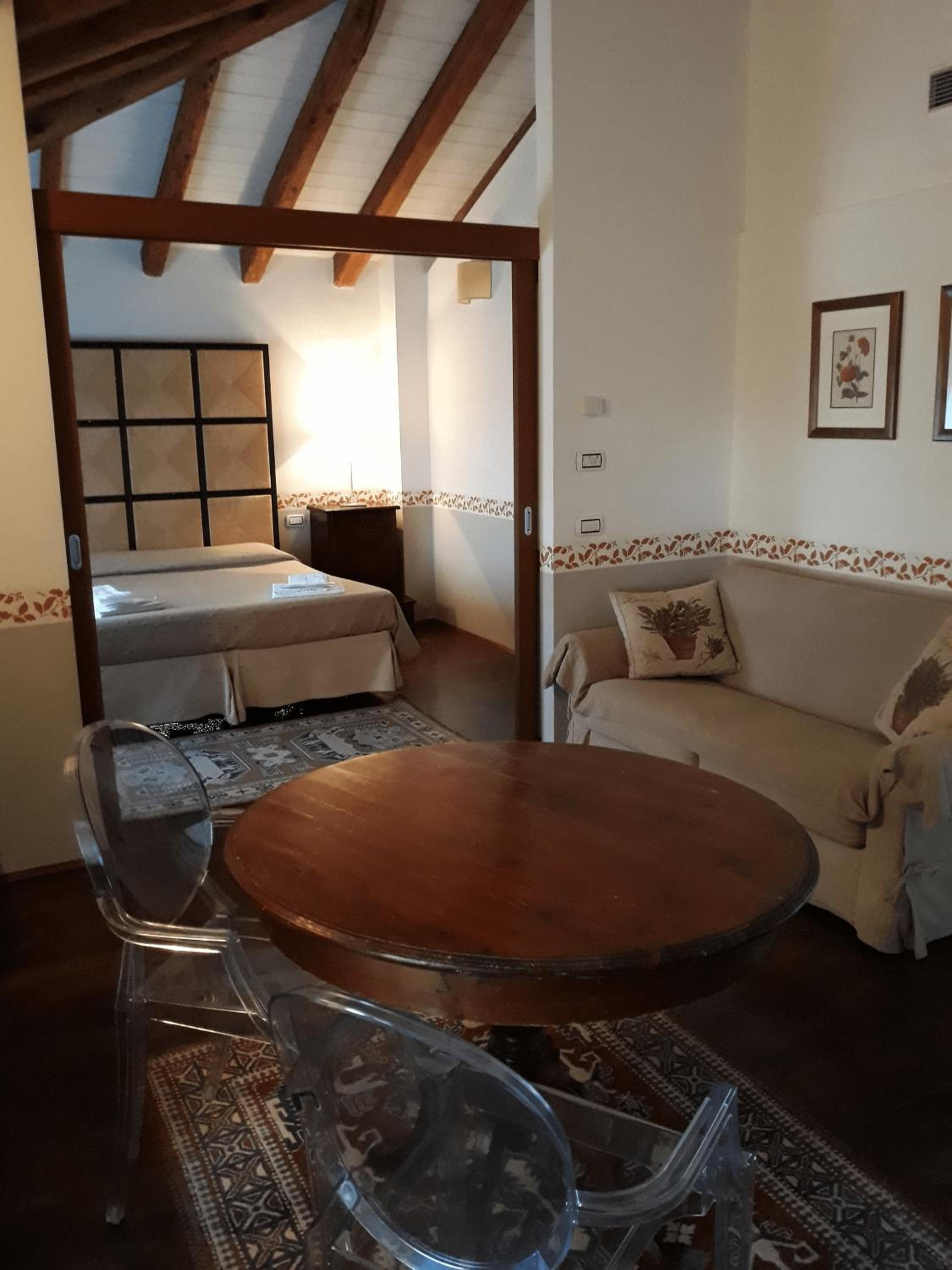Triple Room with Garden View - Photo 2