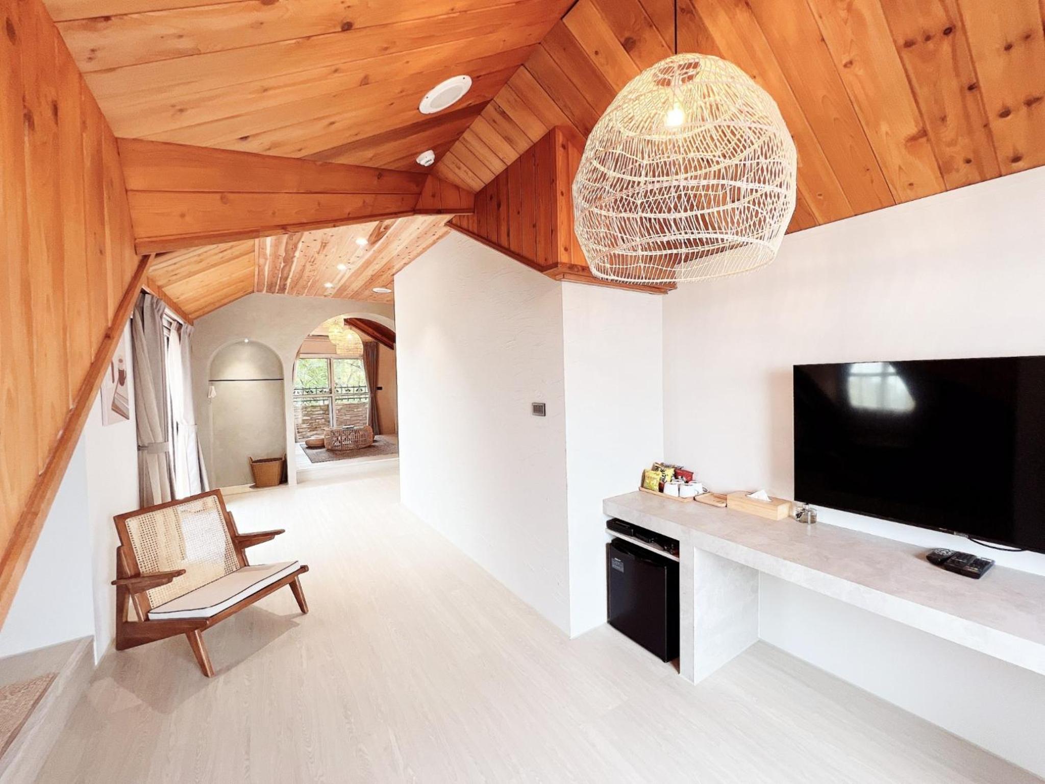 Quadruple Room with Mountain View photo 3