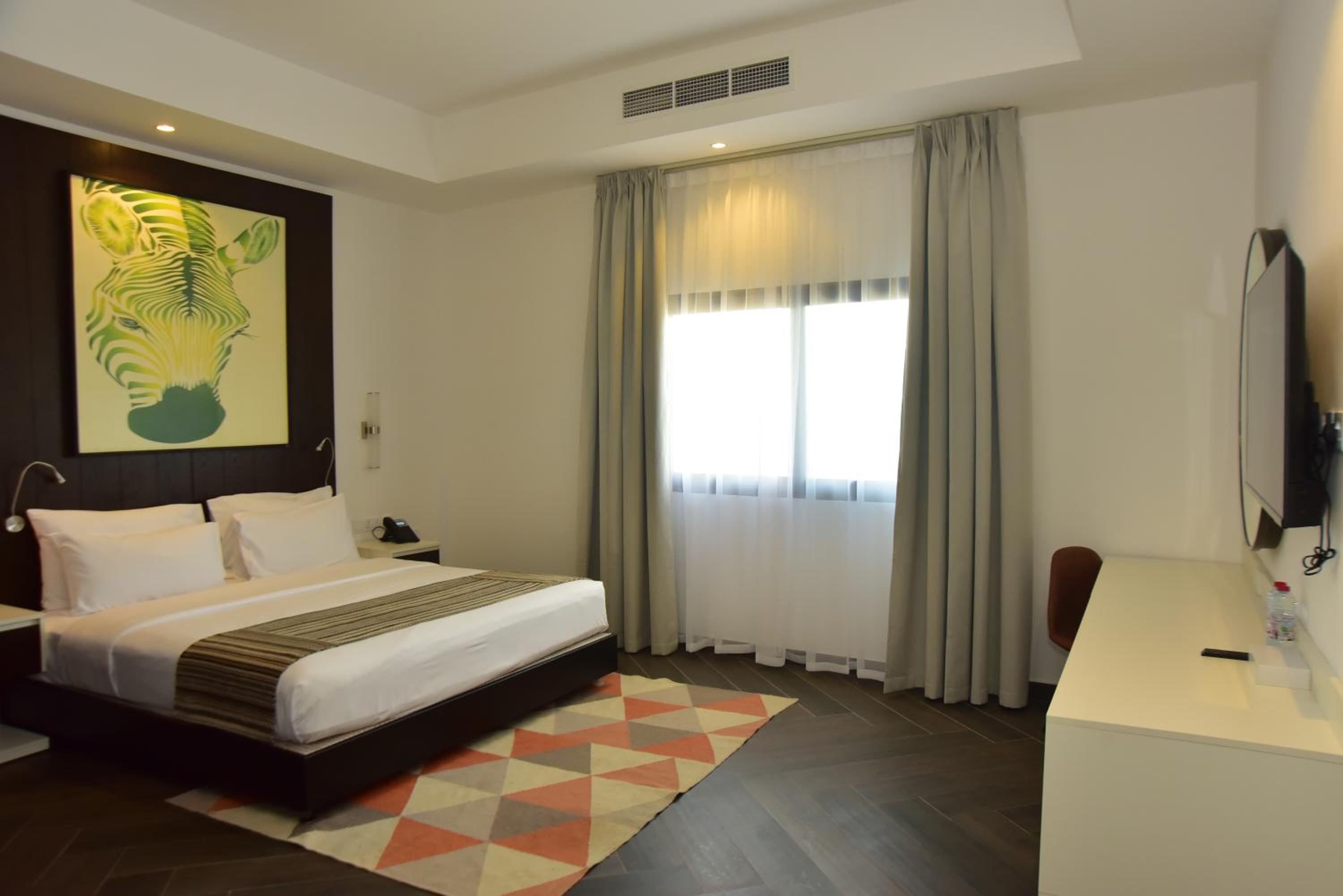 Waterfall One Bedroom Suite - Includes Complimentary Emirates Park Zoo Entry Tickets