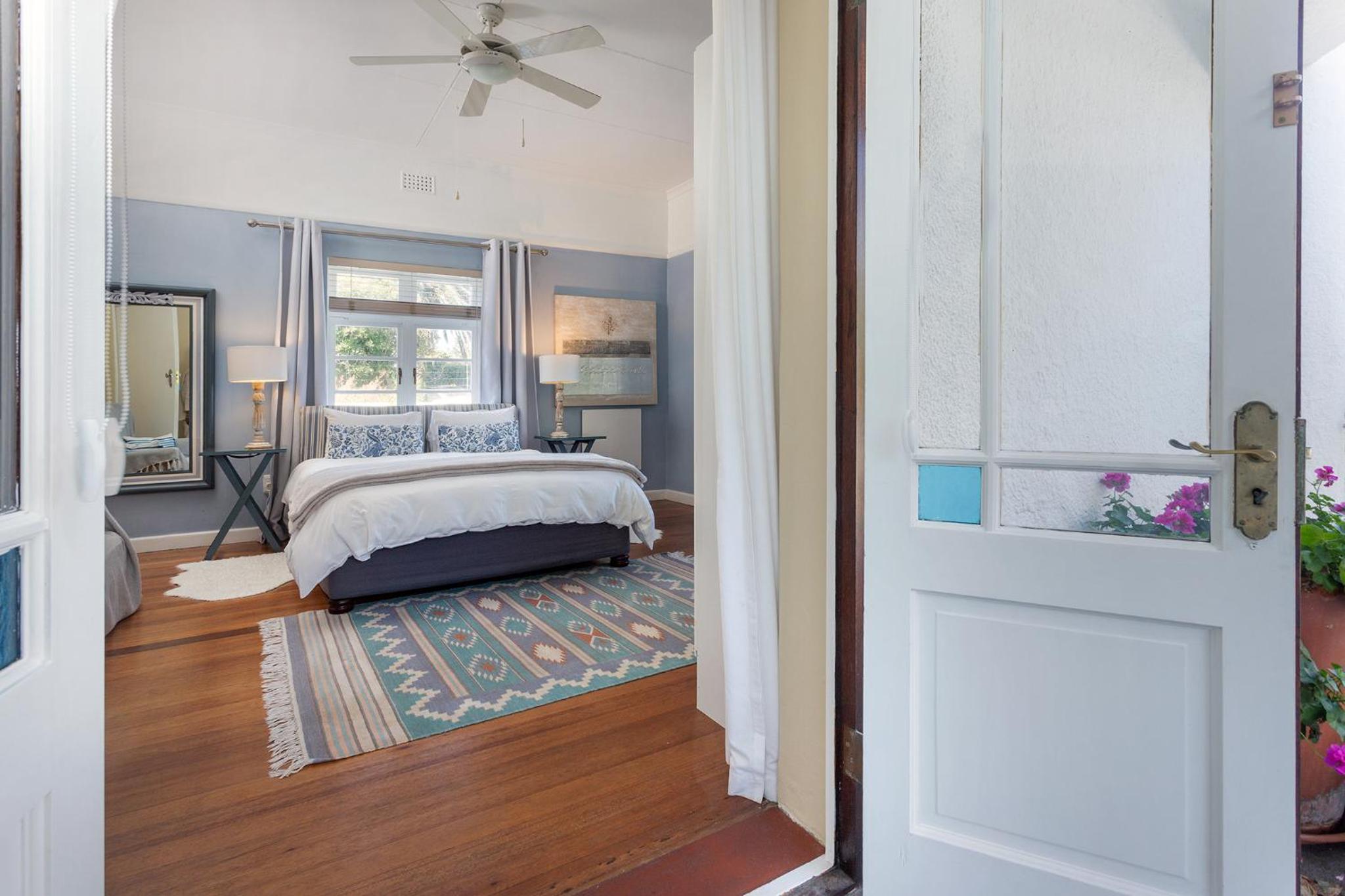Queen Room With Pool And Garden View photo 1