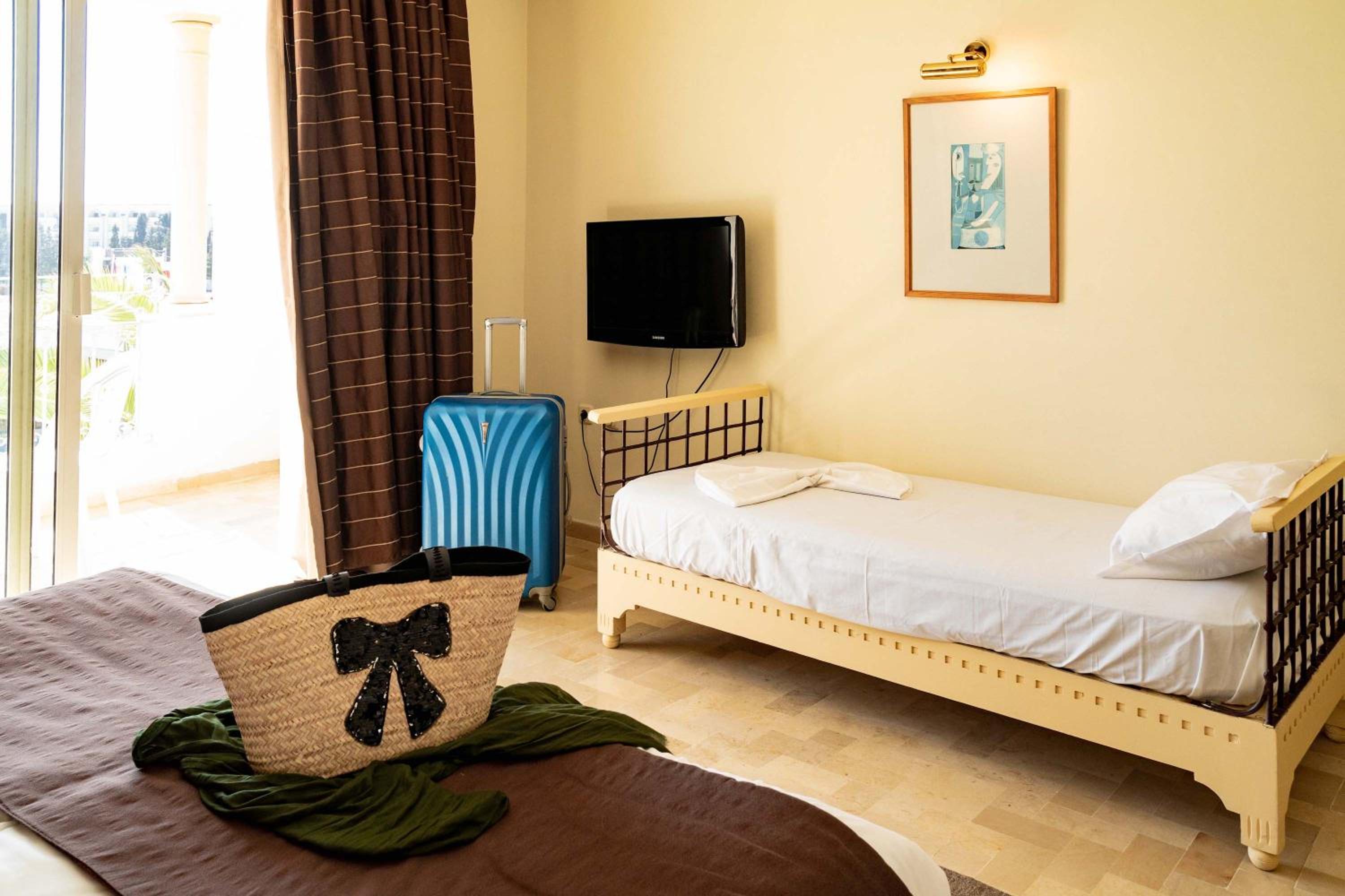 Triple Room (3 Adults)