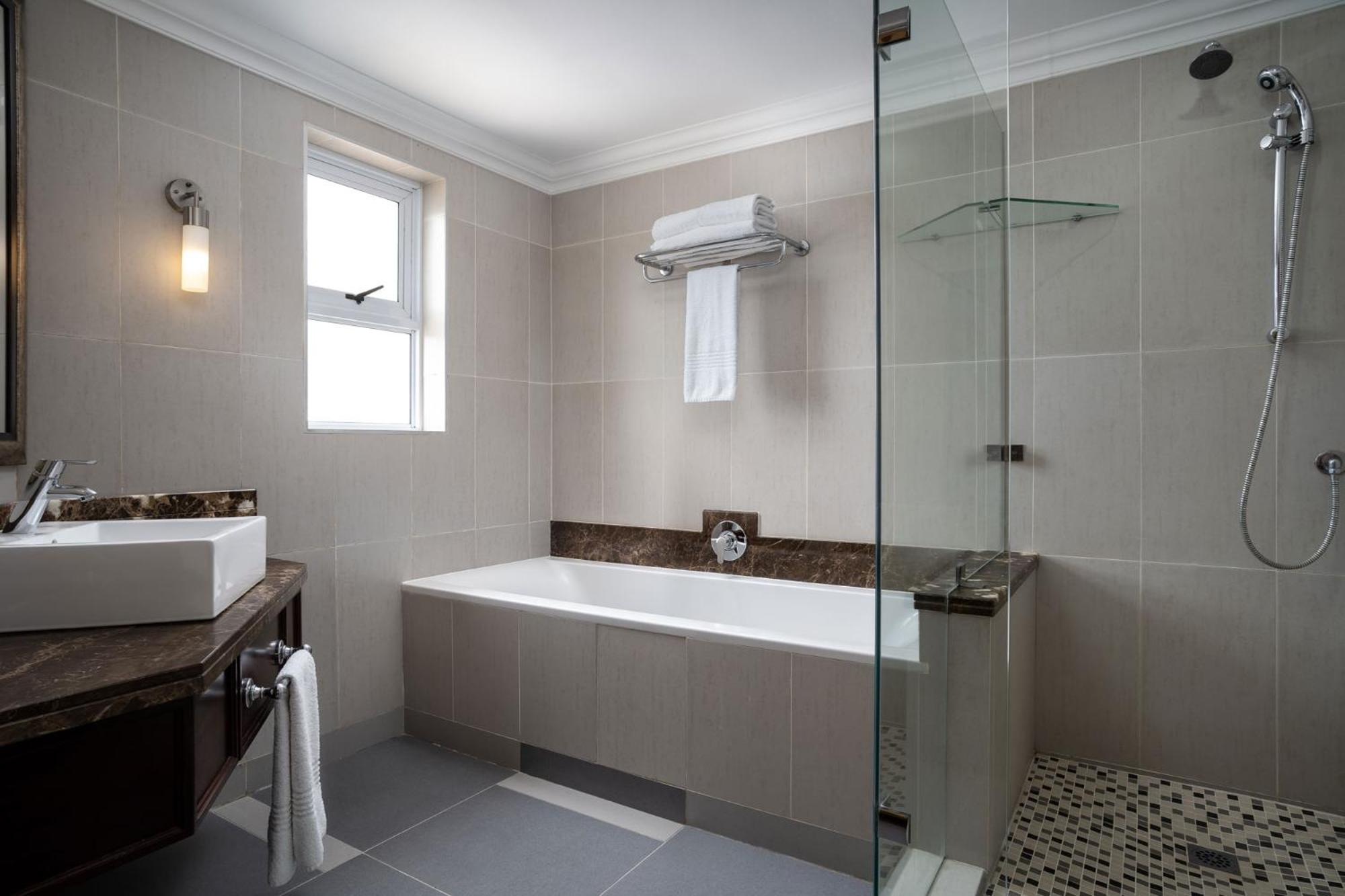 Standard Double Room - Photo 4
