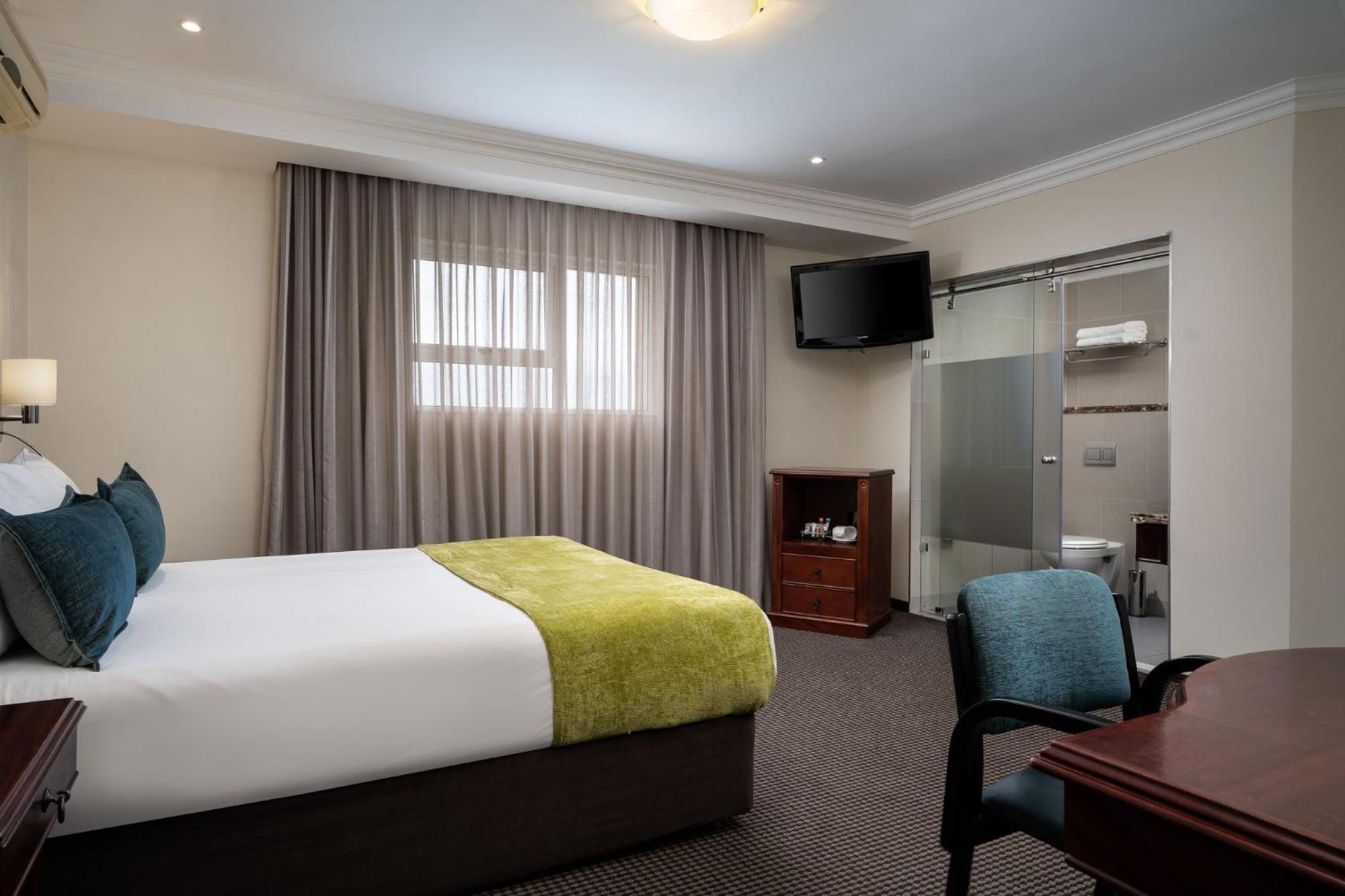 Standard Double Room - Photo 1