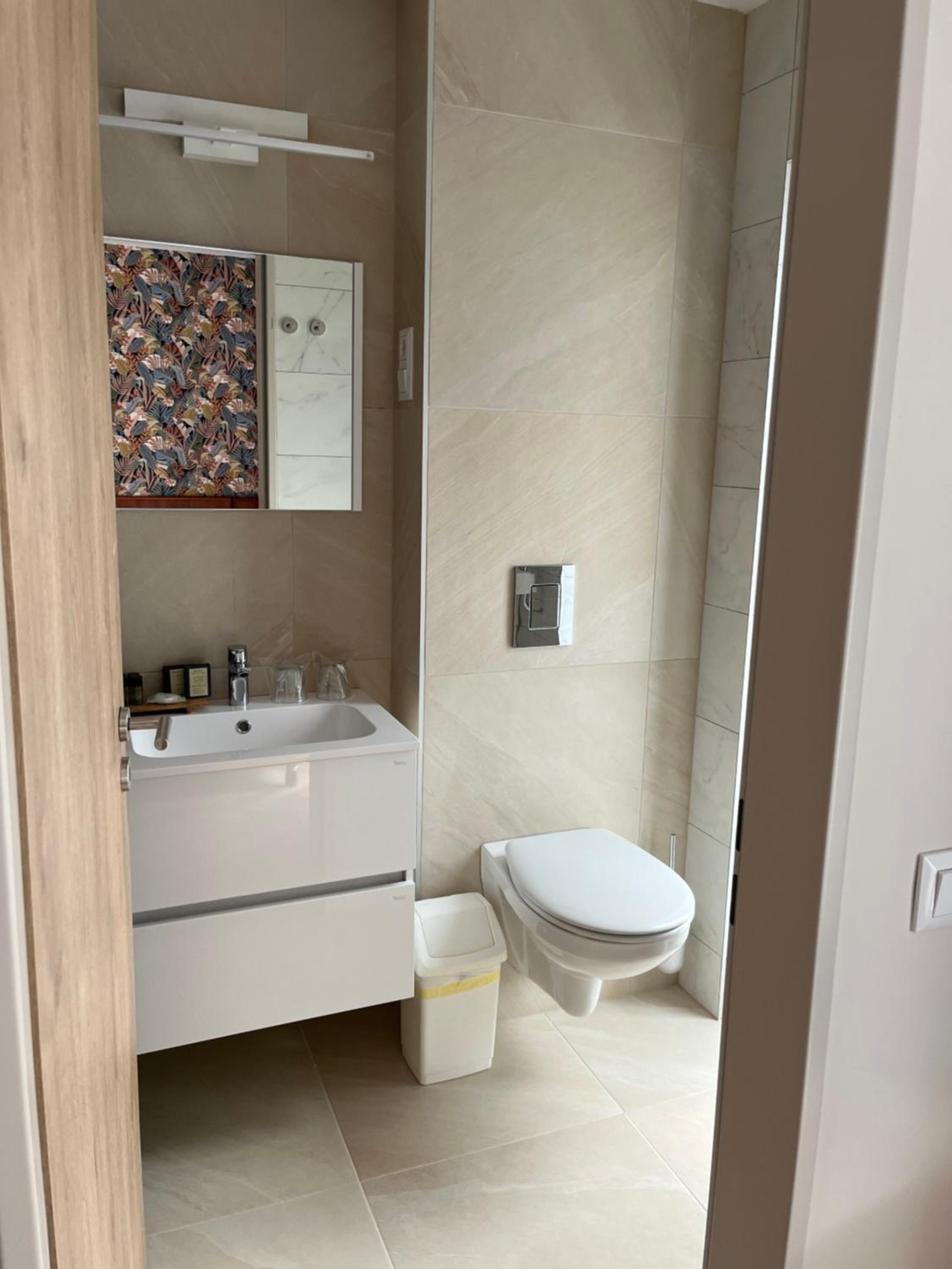Double or Twin Room with Harbor View photo 2