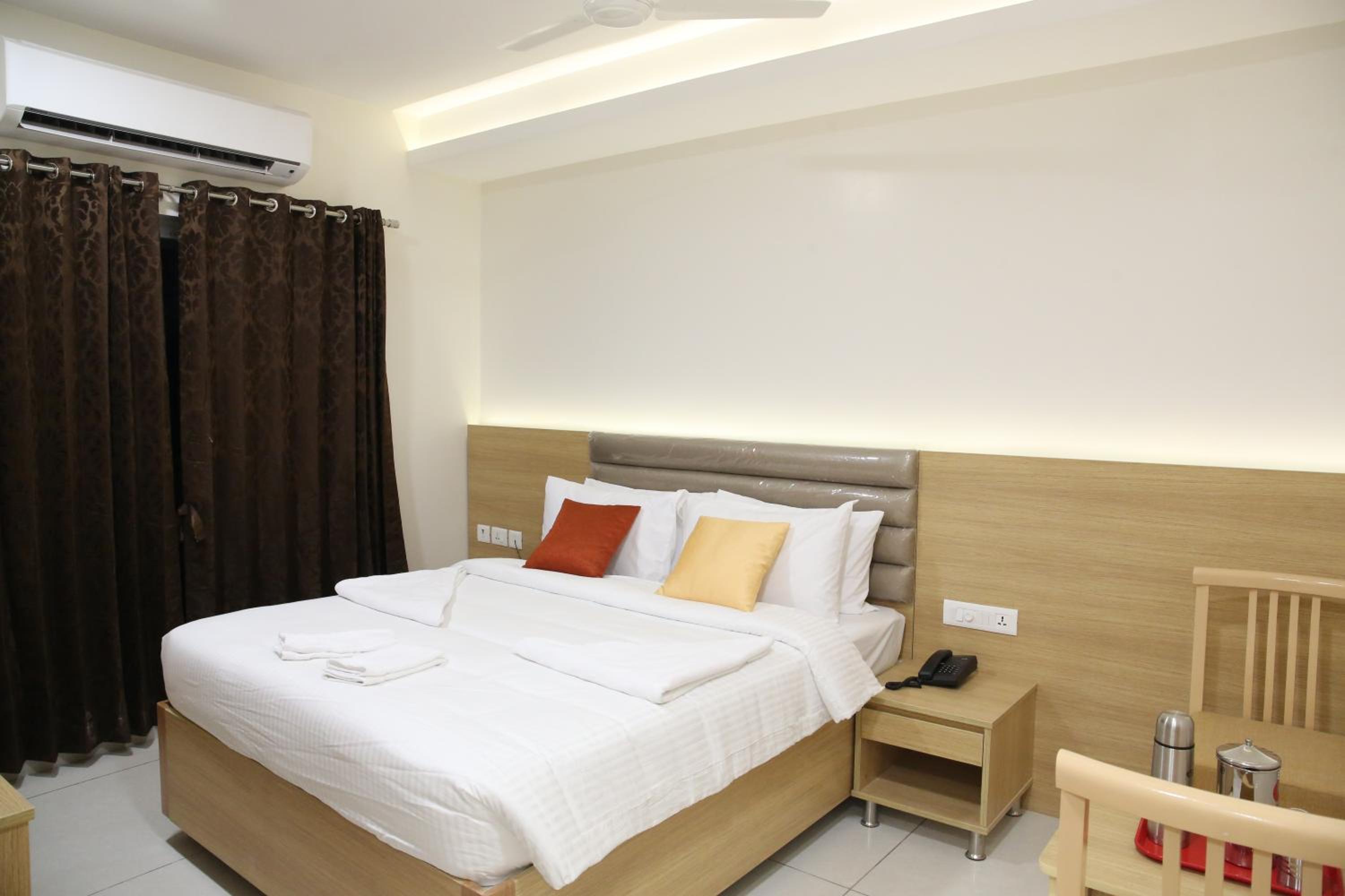 Deluxe Double Room - Photo 3