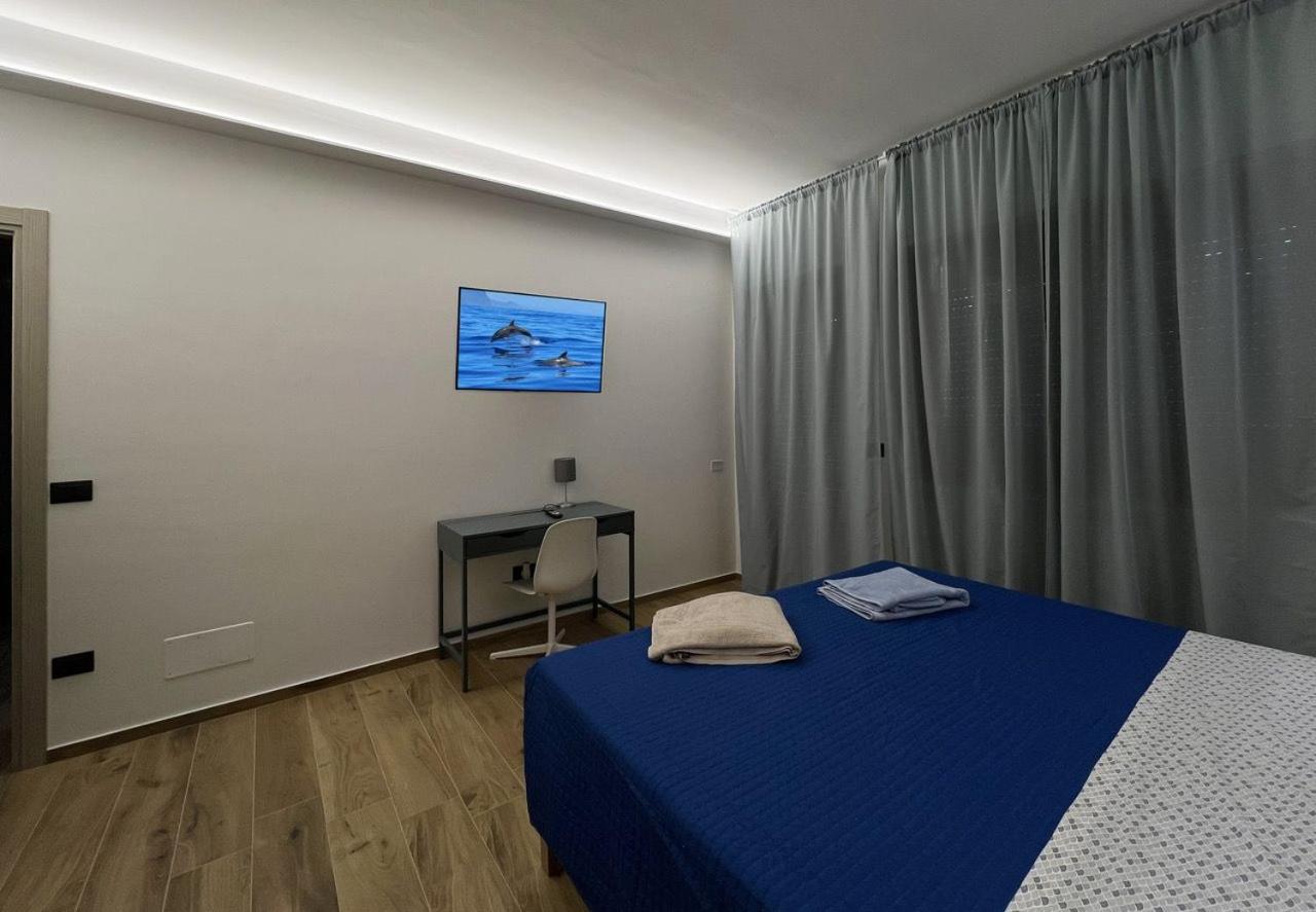 Double or Twin Room with Private Bathroom