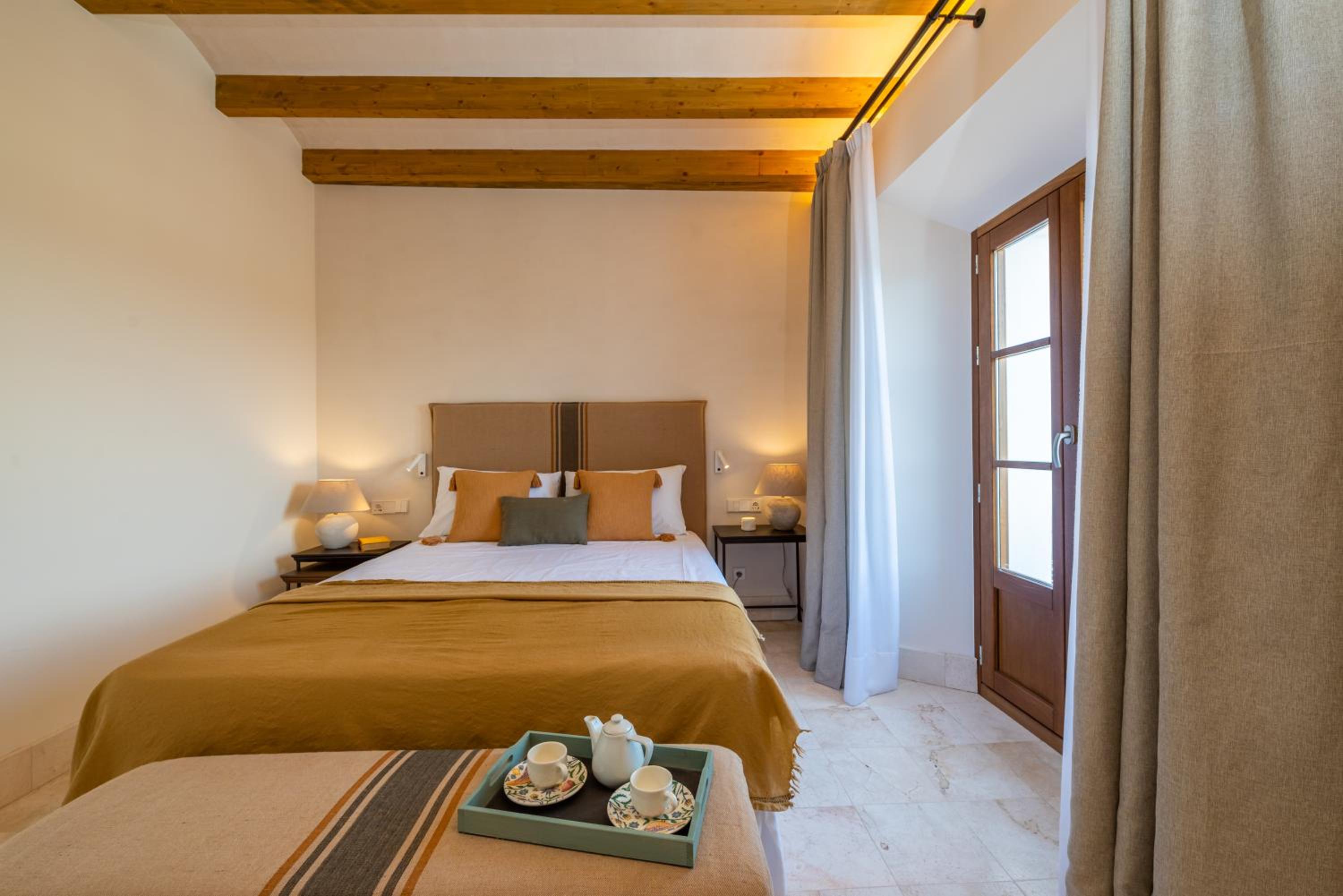 Deluxe Double Room photo 2