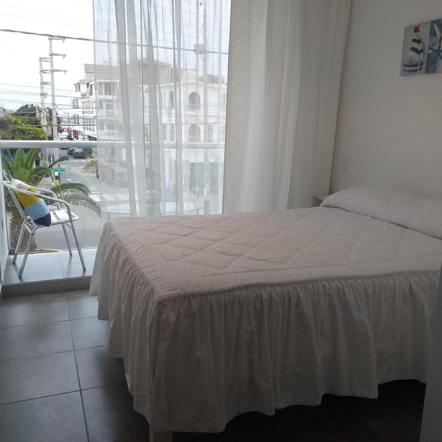 Deluxe Double Room with Balcony and Sea View