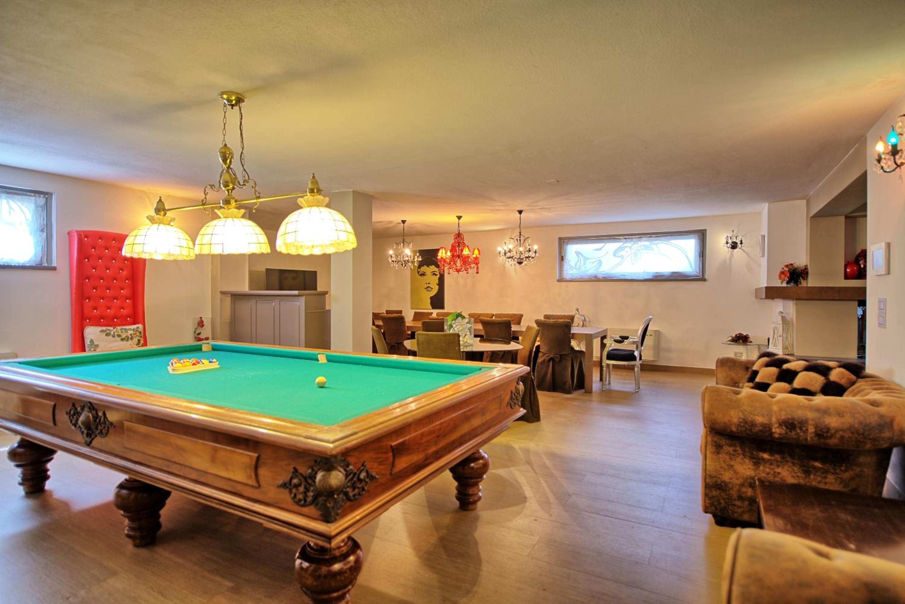 Villa photo 3