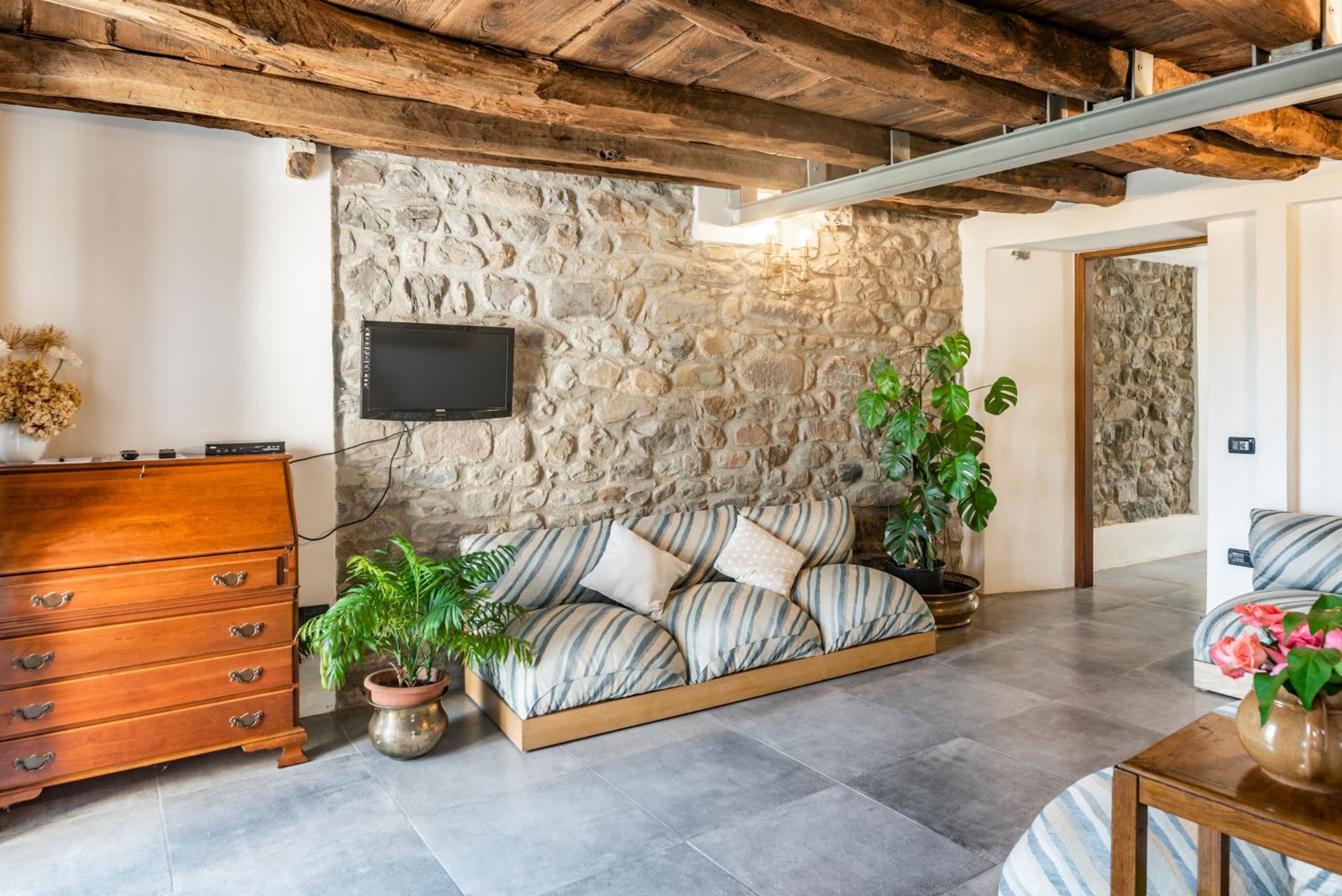 Apartment - Ground Floor photo 1