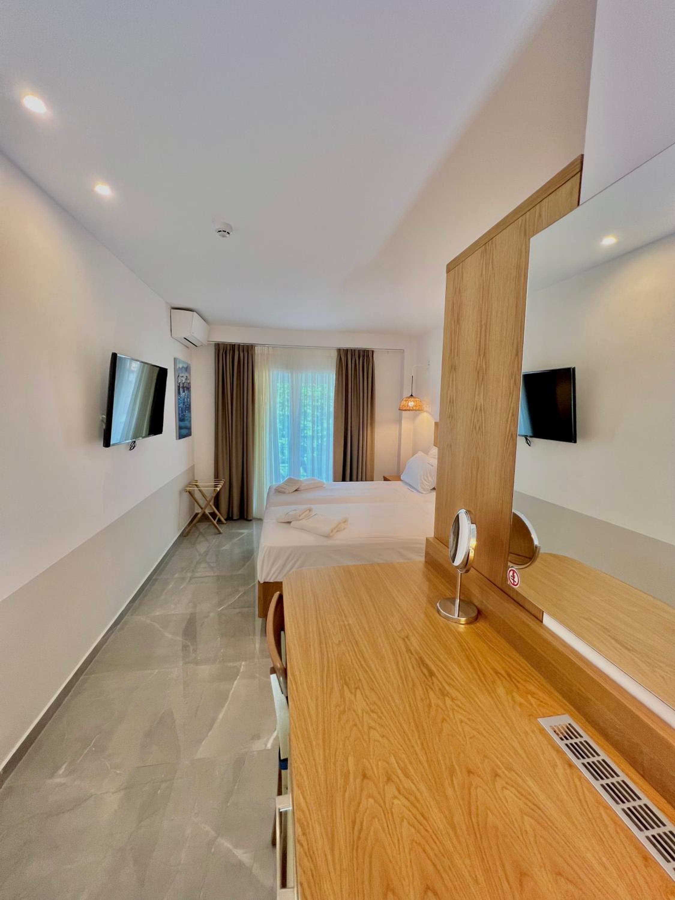 Twin Room with View