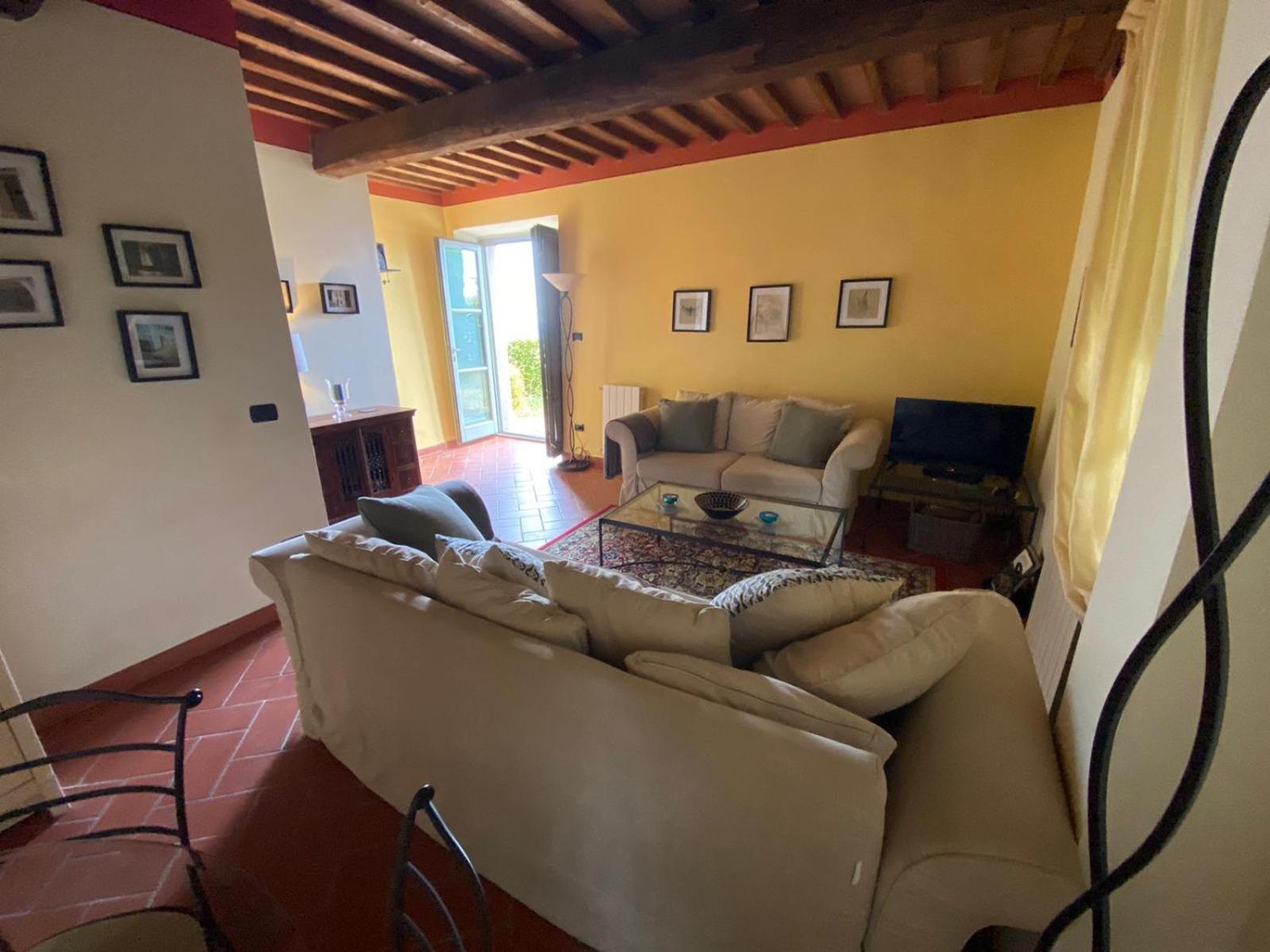 Executive One-Bedroom Apartment with Terrace and Garden View, photo 6